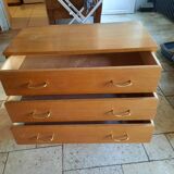 Chest of drawers year 60 foot spindle
