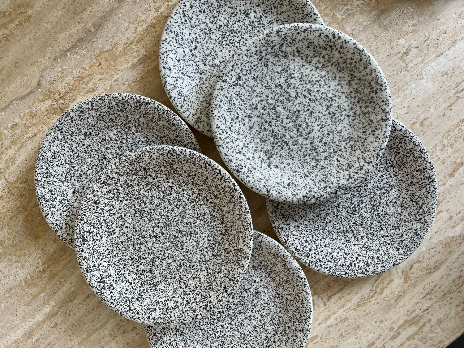 5 dessert plates in speckled Italian ceramic
