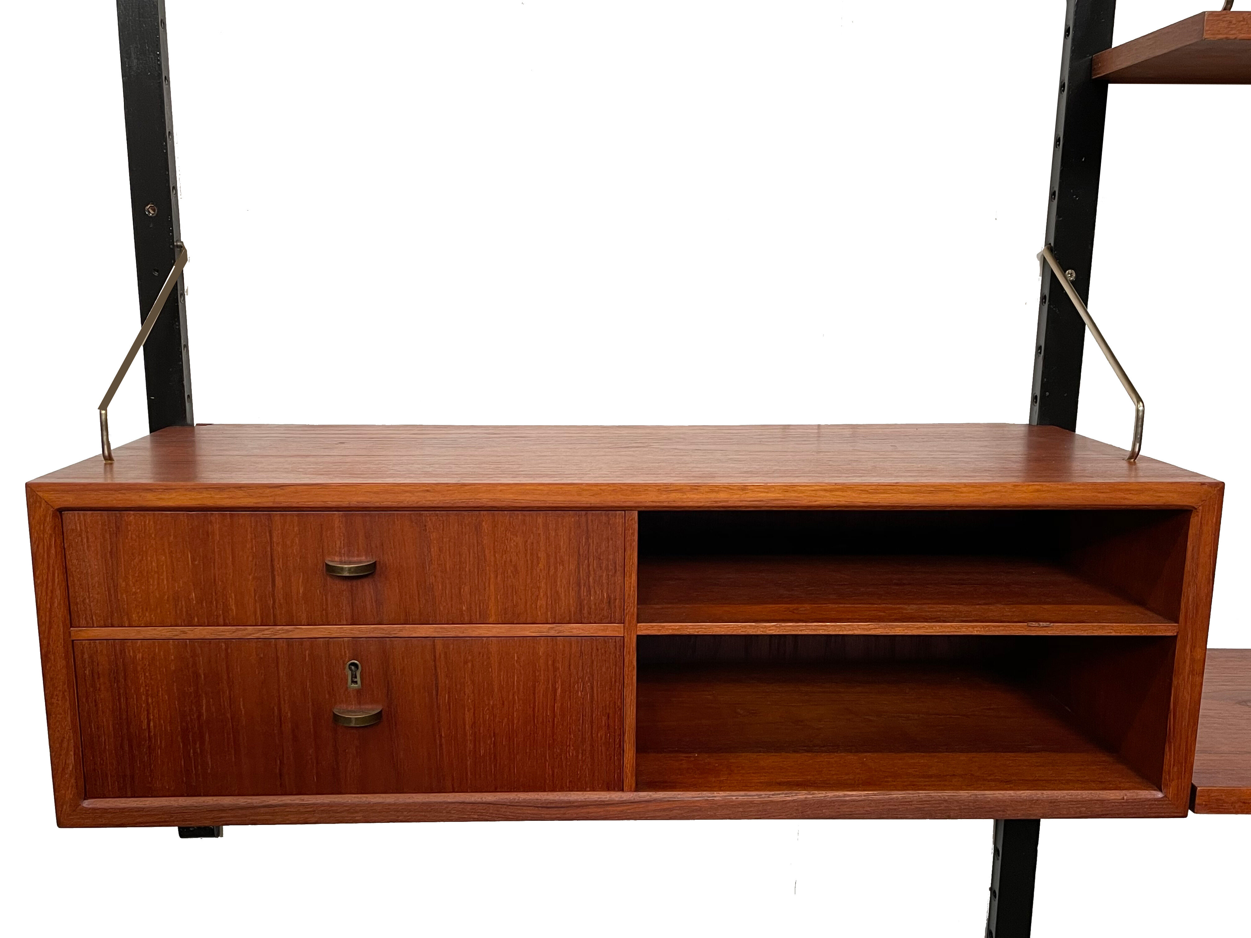 Poul Cadovius Royal System Mural Set