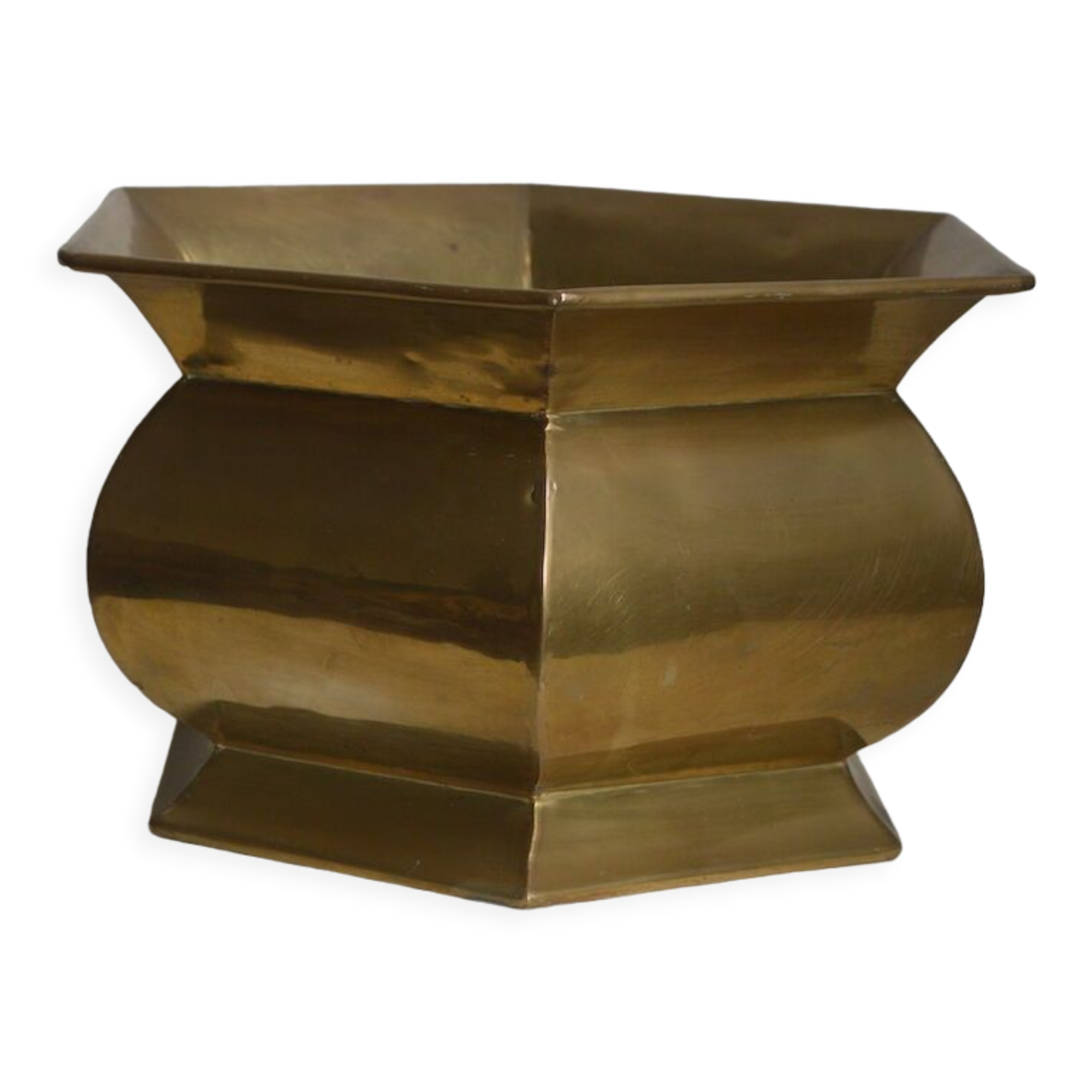 Brass pot cover