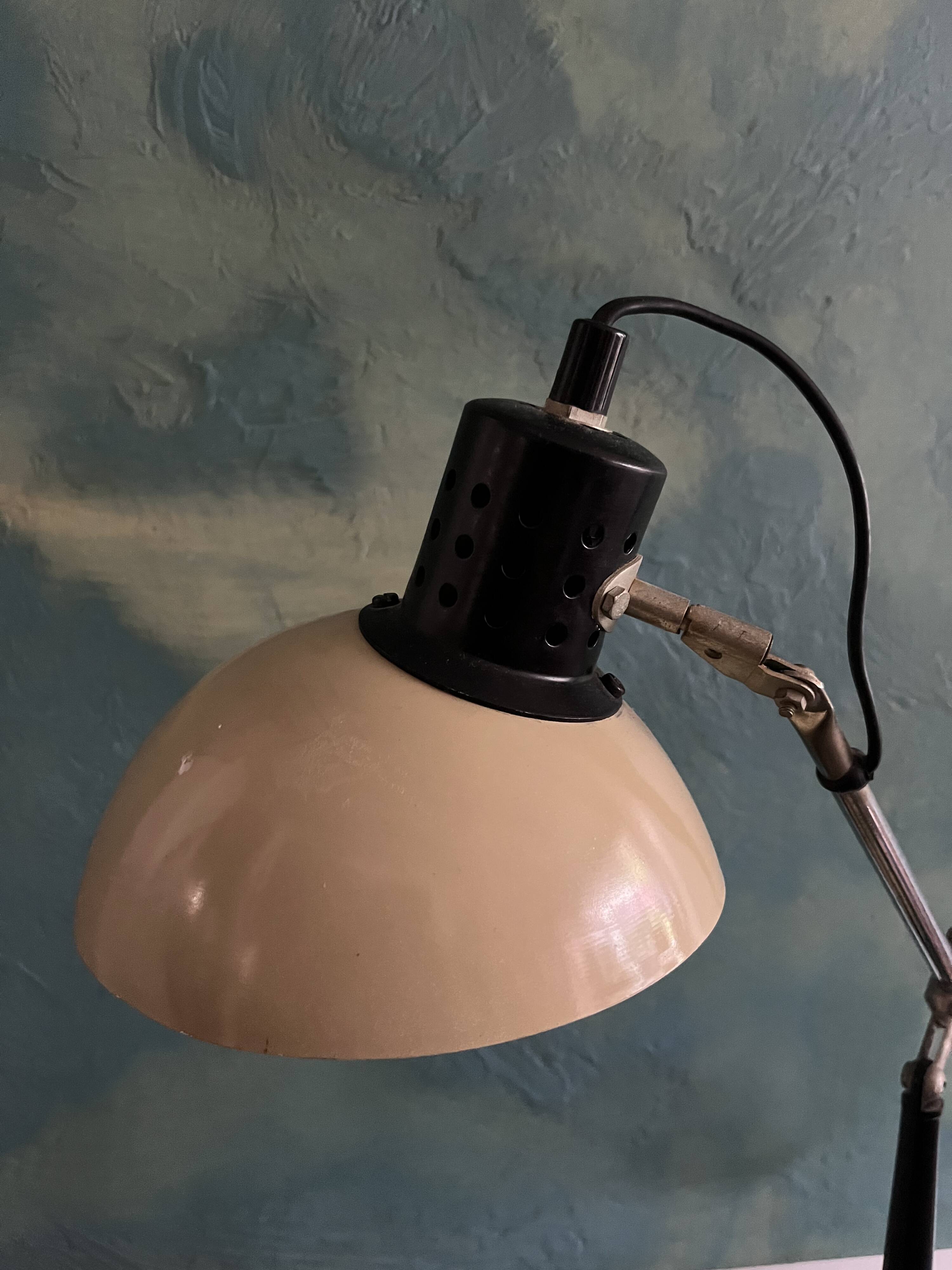 1980s desk lamp