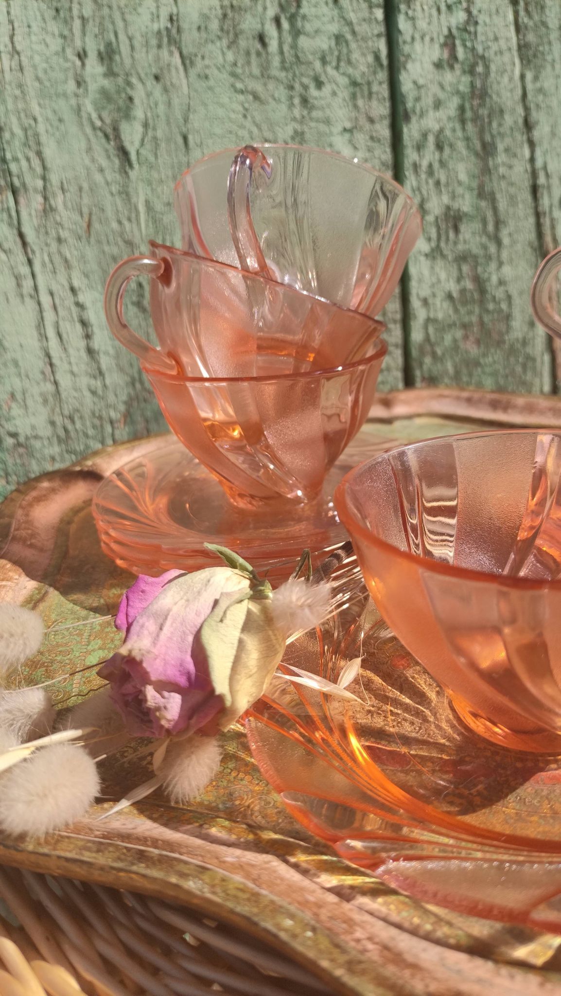 Vintage vereco pink cups France six-serve