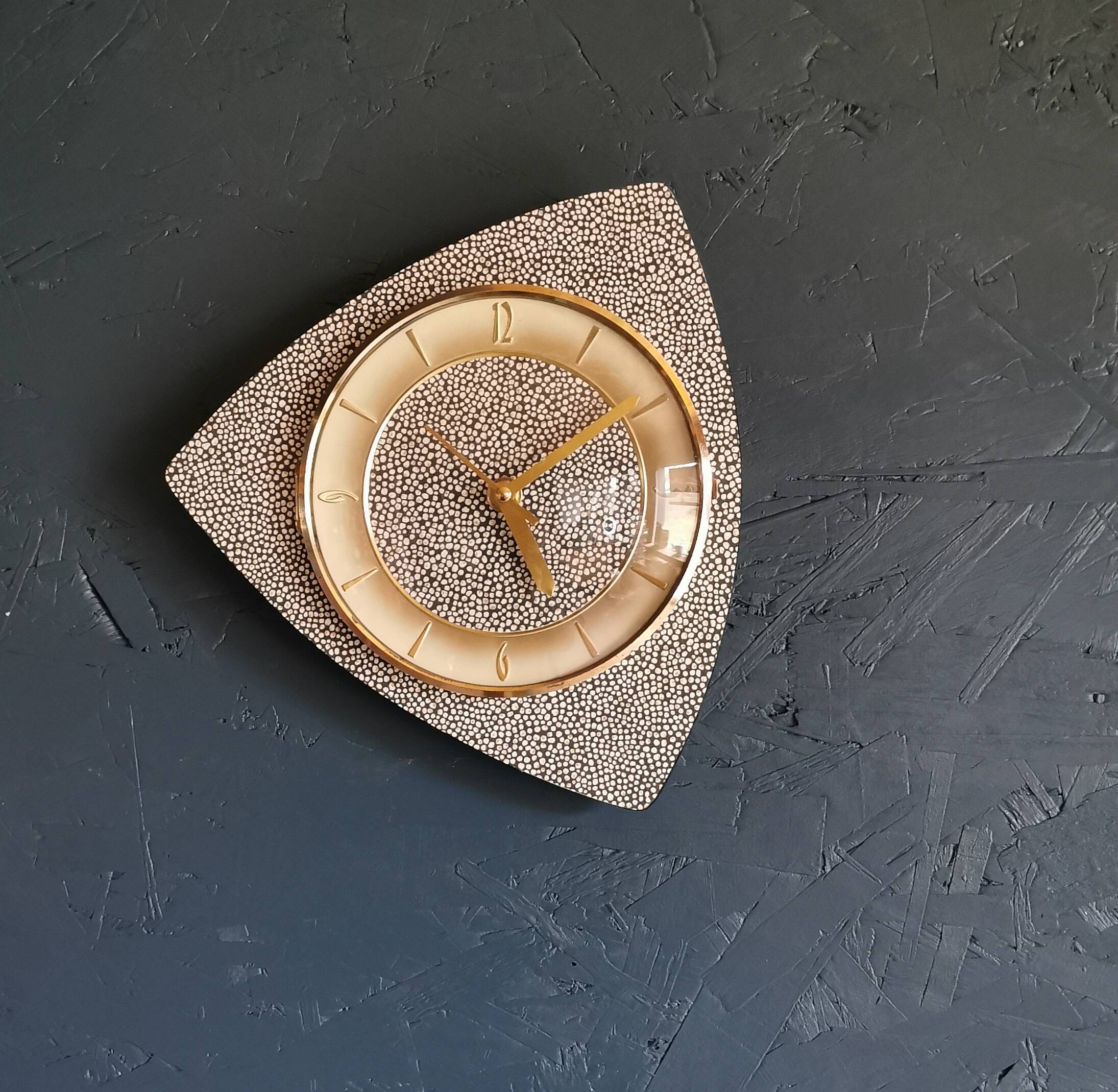 Vintage formica clock silent asymmetrical wall pendulum "Anthracite gold round"