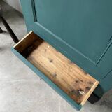 Green hosiery wardrobe