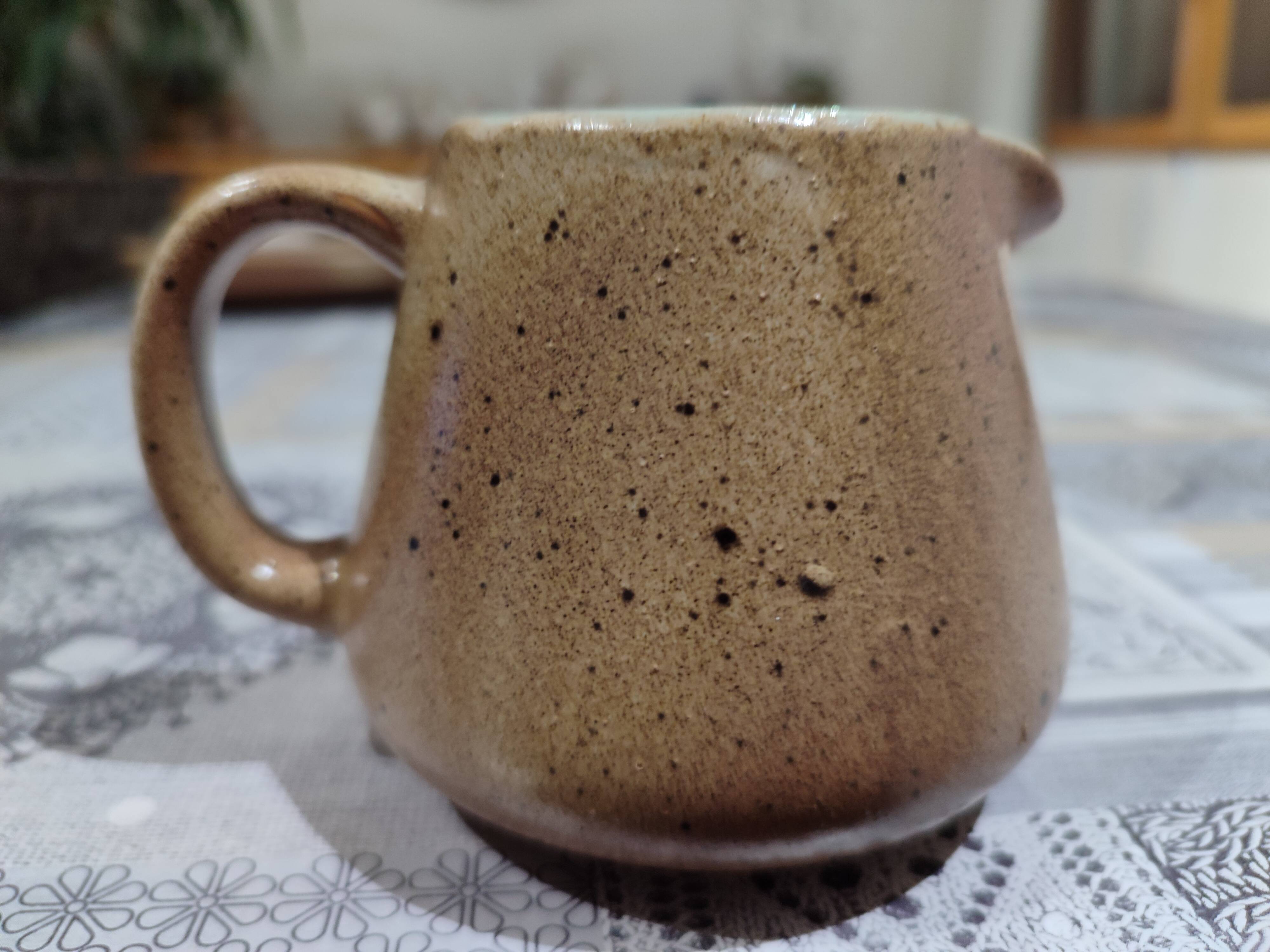 Stoneware pot