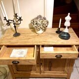 Parisian buffet in raw wood