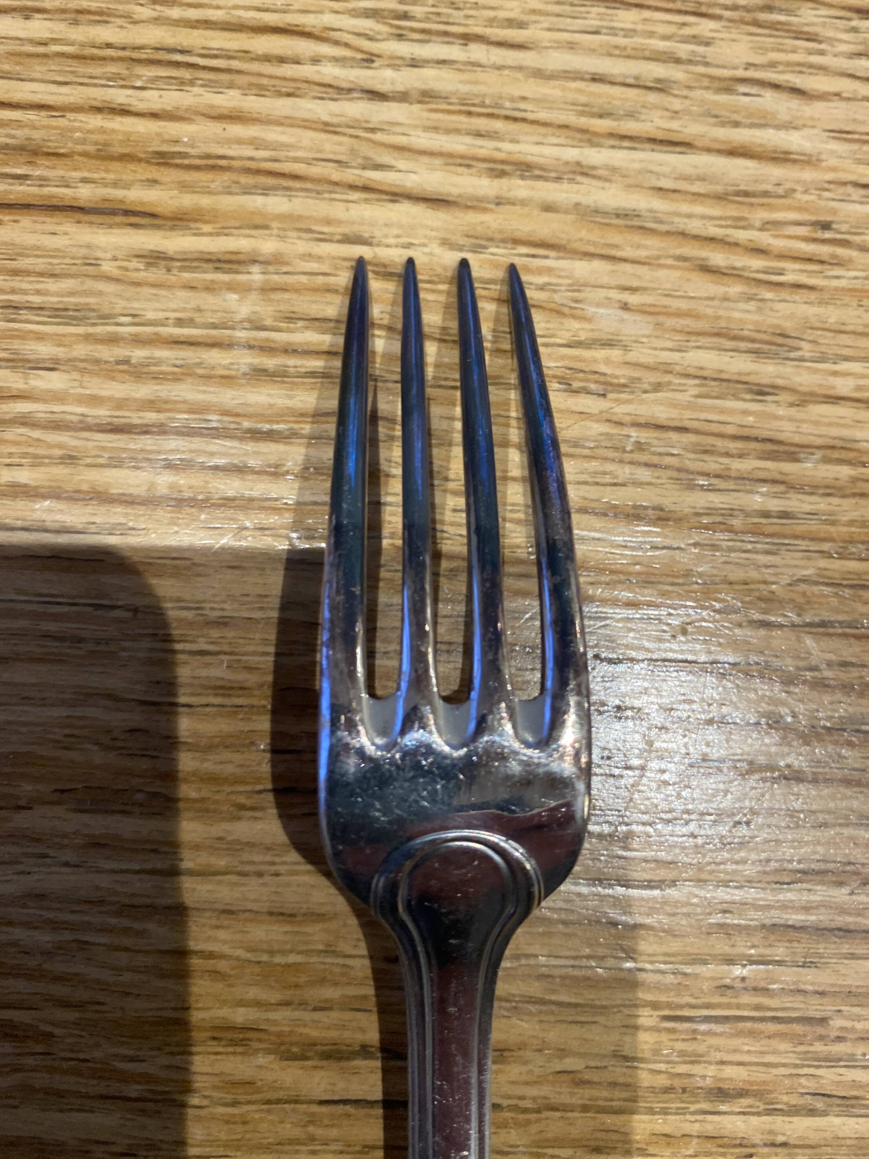 12 silver-plated dessert forks