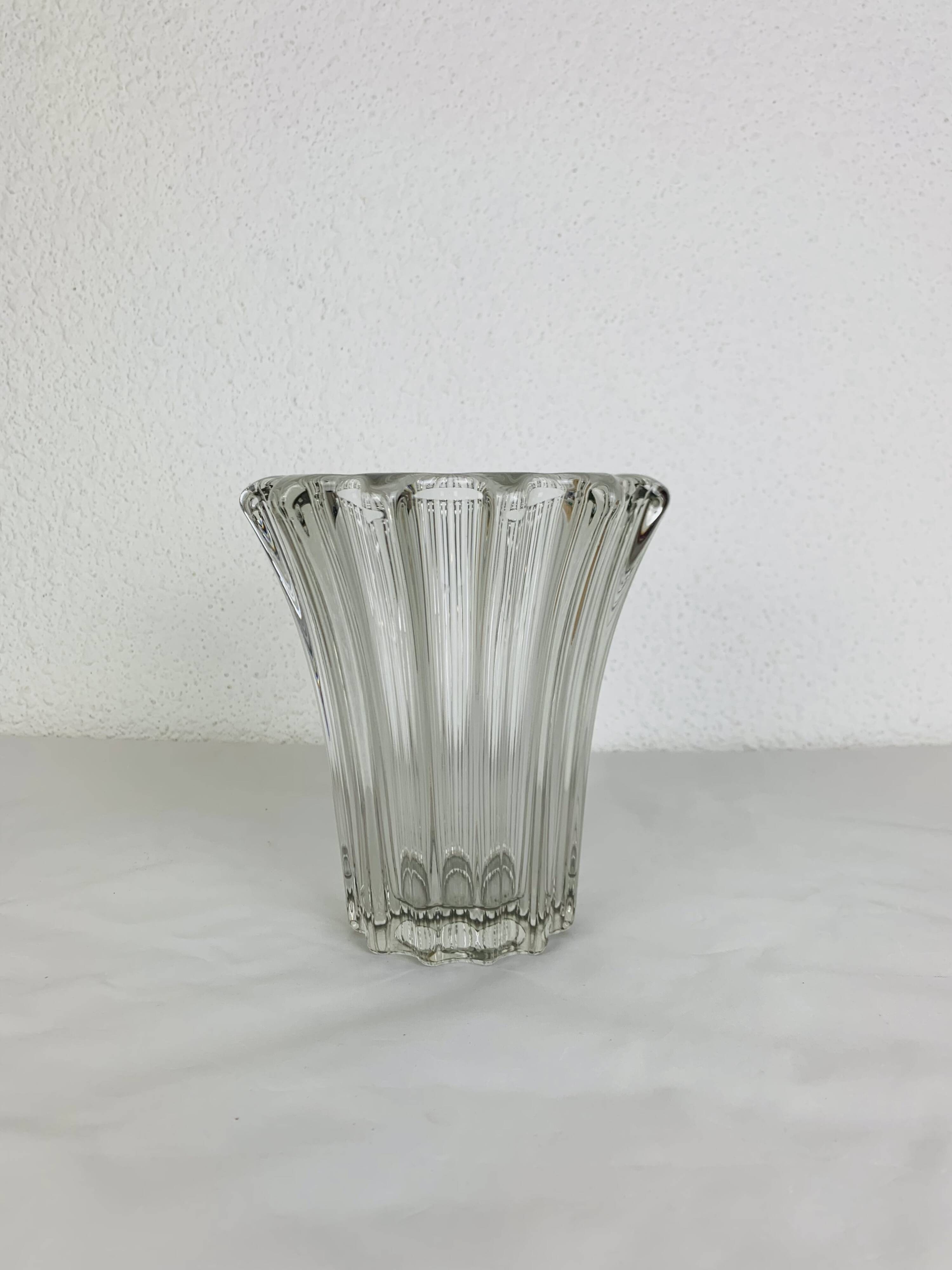Art Deco vase Pierre d'Avesn