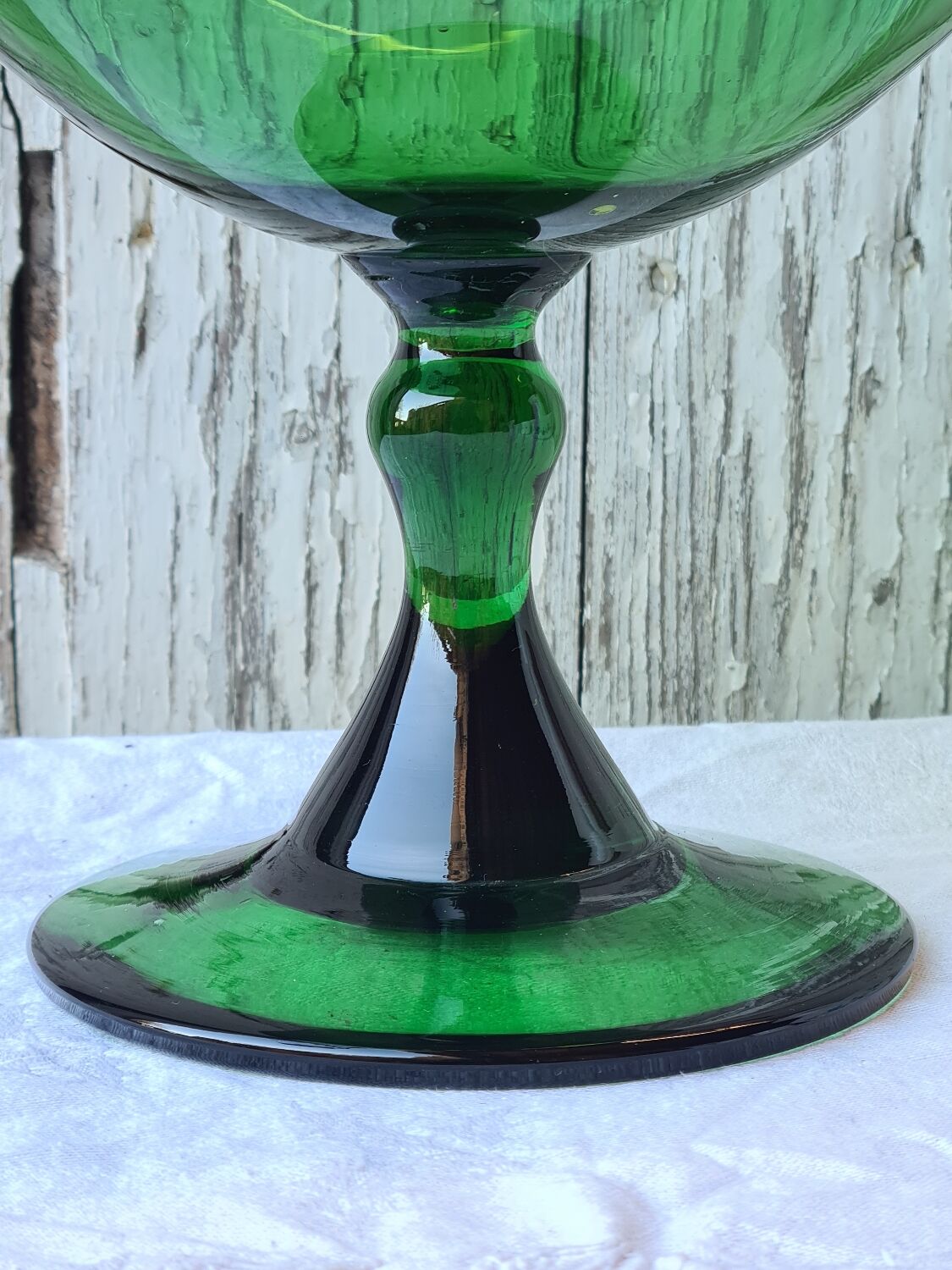 Empoli glass candy box