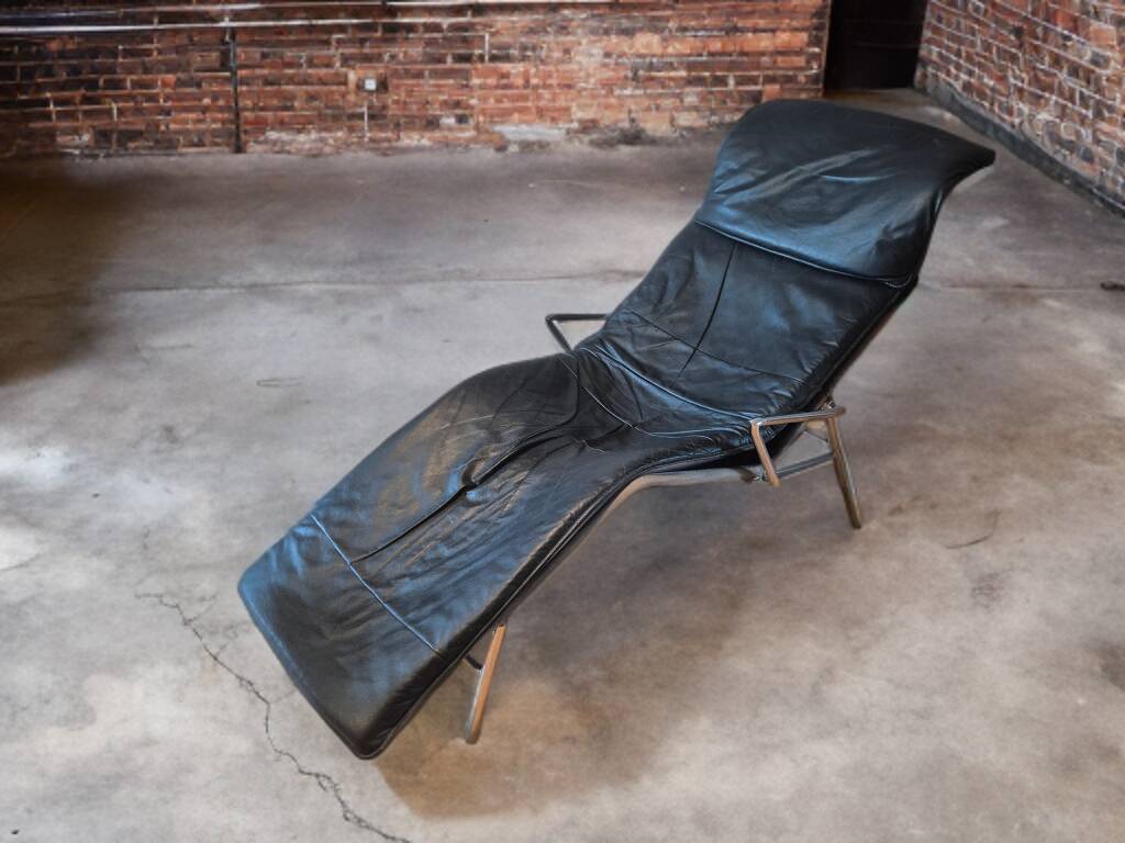 Scandinavian black leather lounge chair, 1980