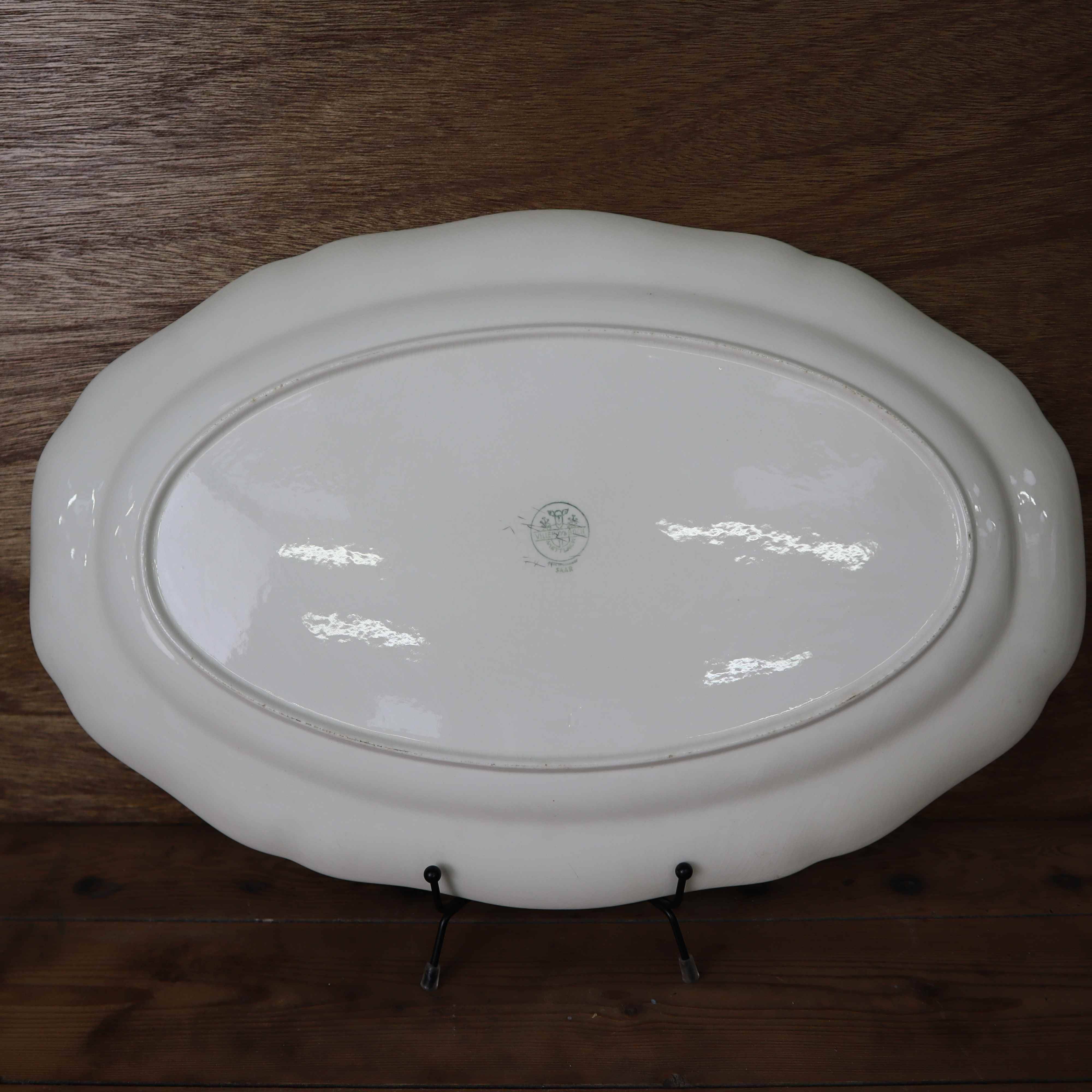 Large Villeroy and Boch Saar serving dish