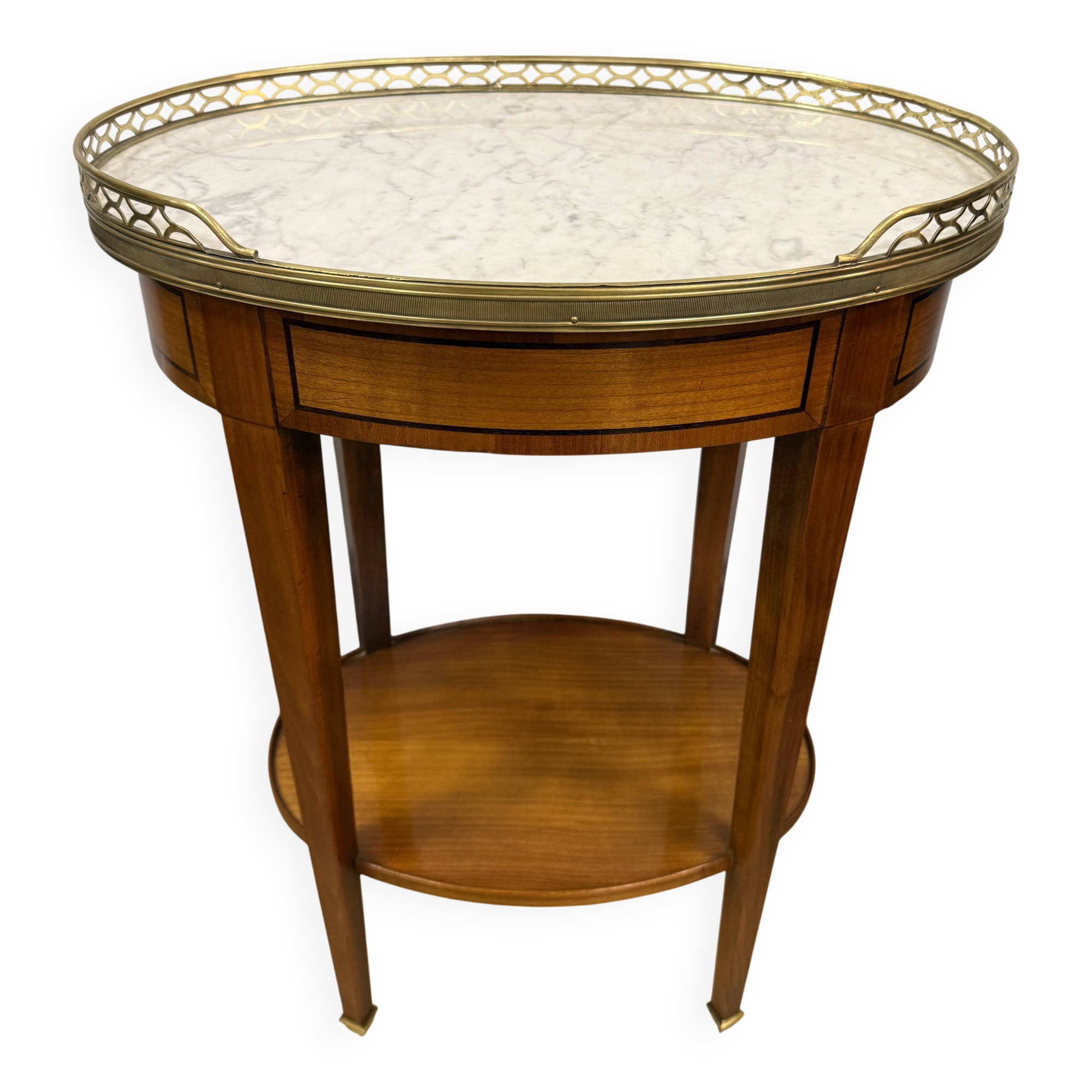 Oval bouillotte table
