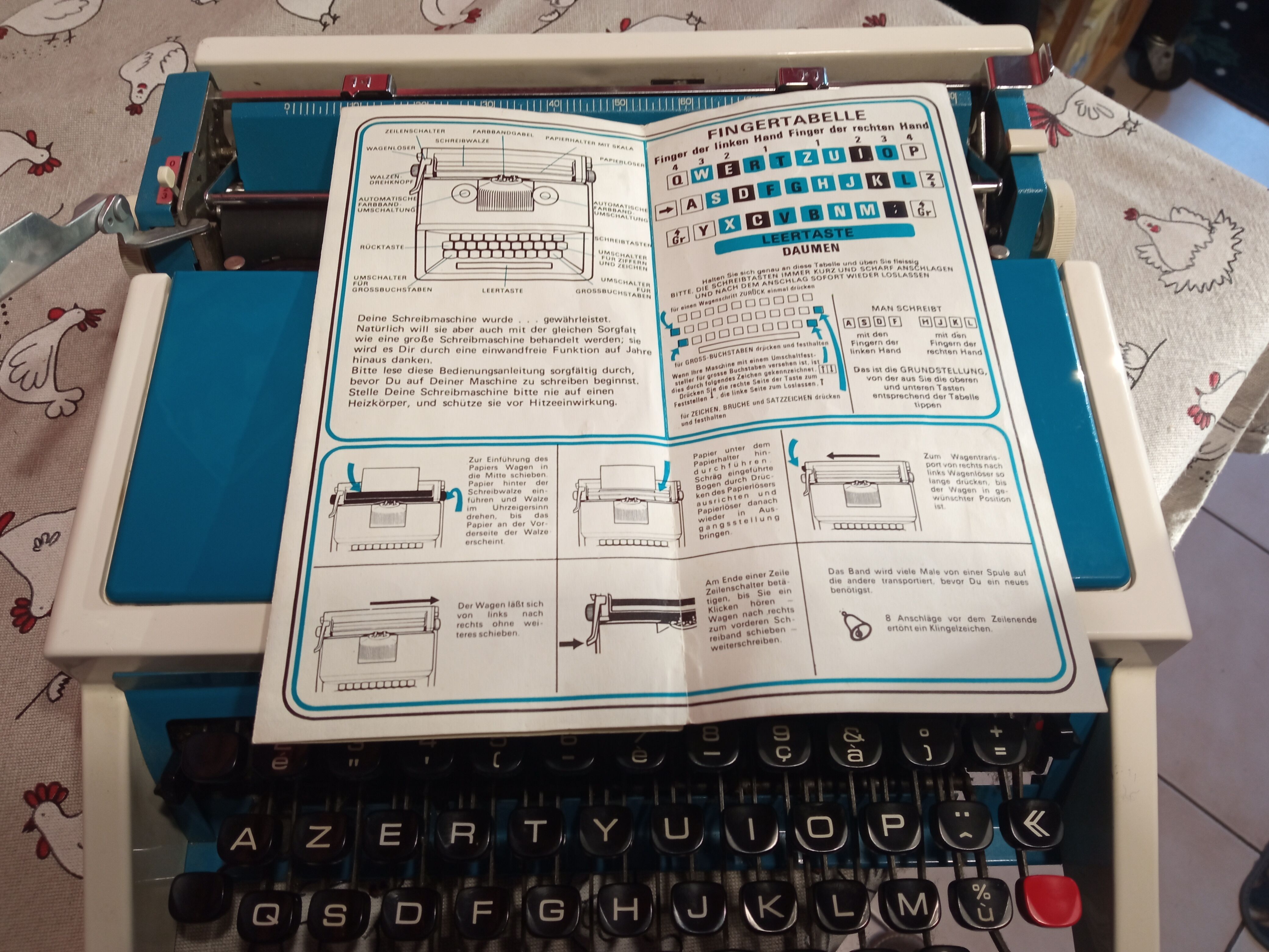 Blue Underwood 315 Portable Typewriter