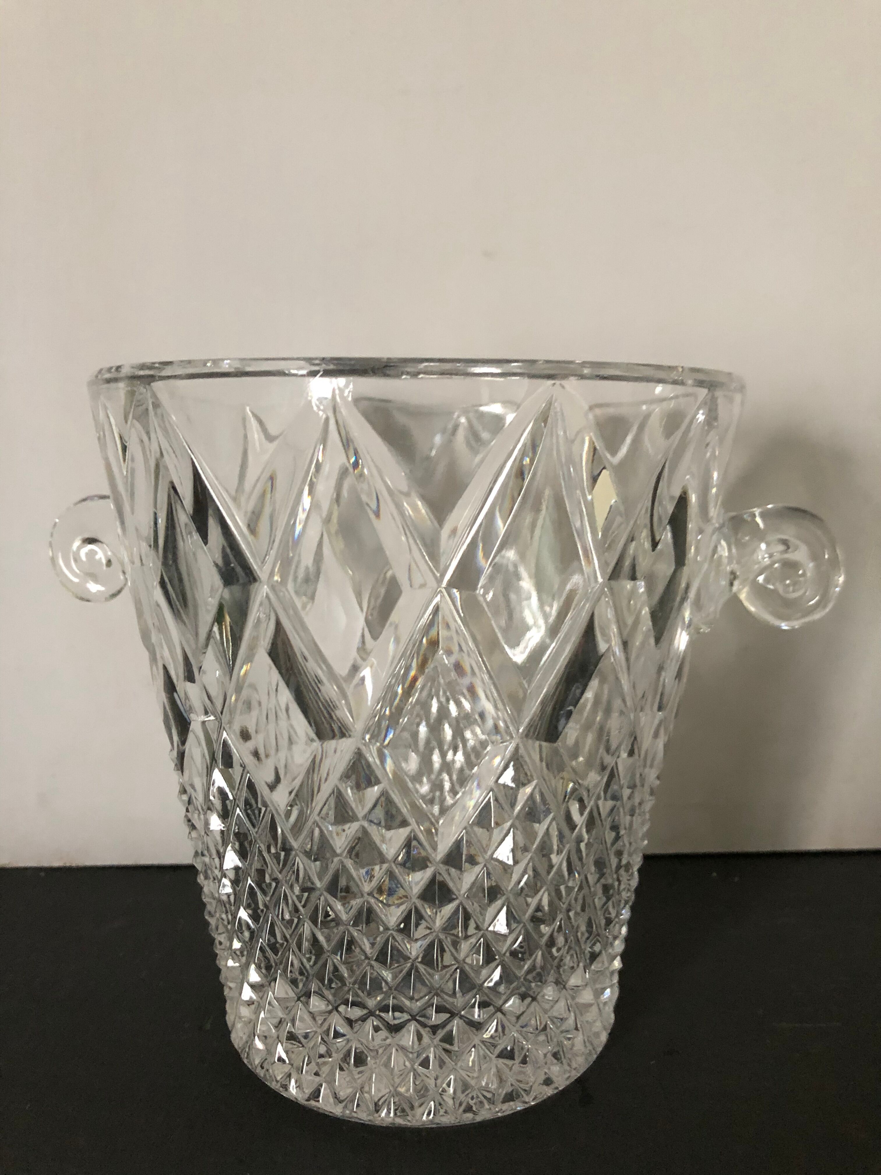 Ice bucket, vintage souvenir