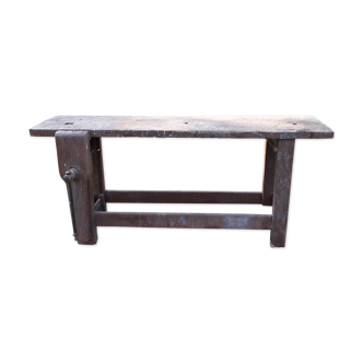 Workshop bench