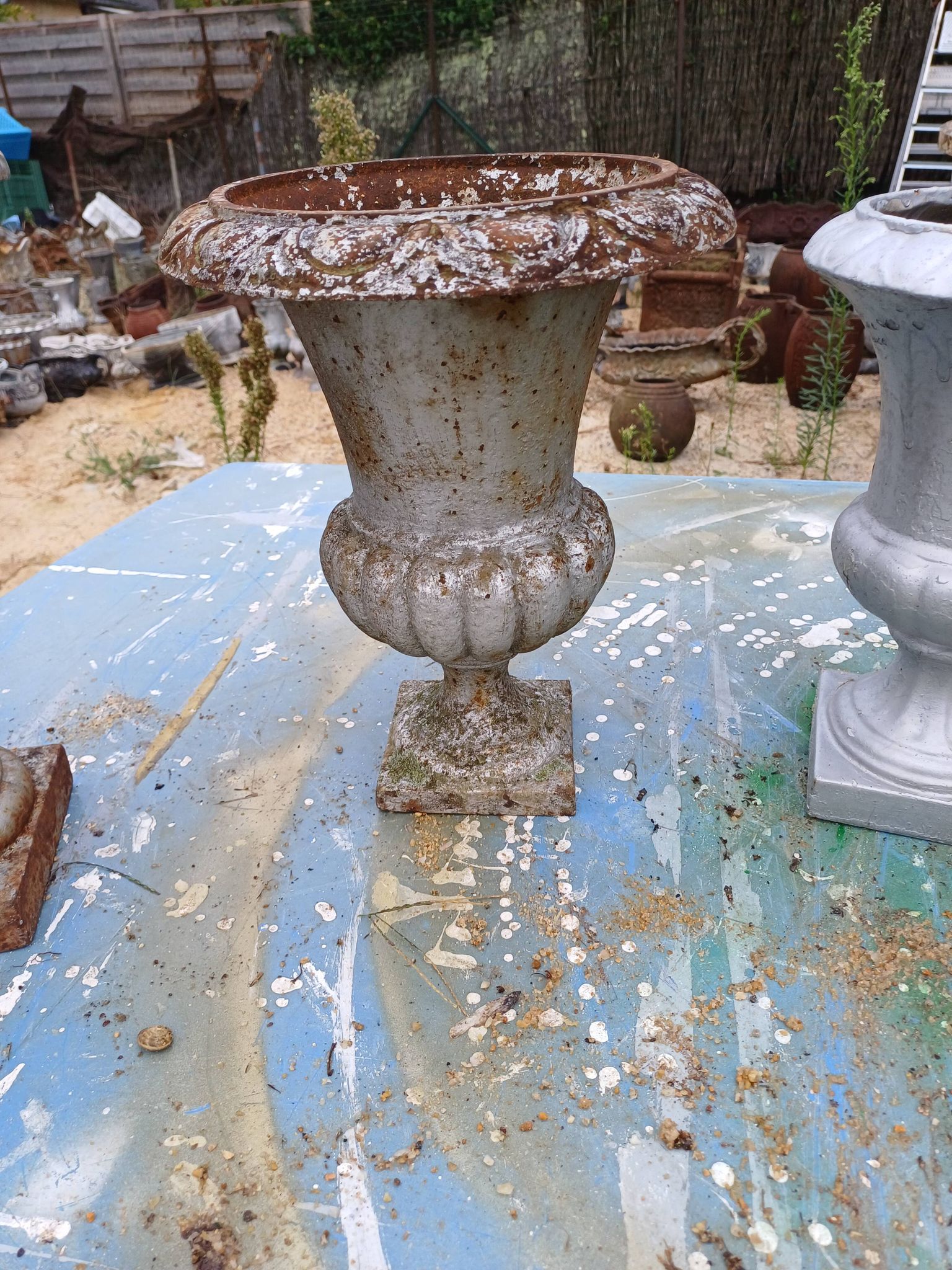Lot of 6 Medici Cast Iron Vases from Charleville - Mézières 1900