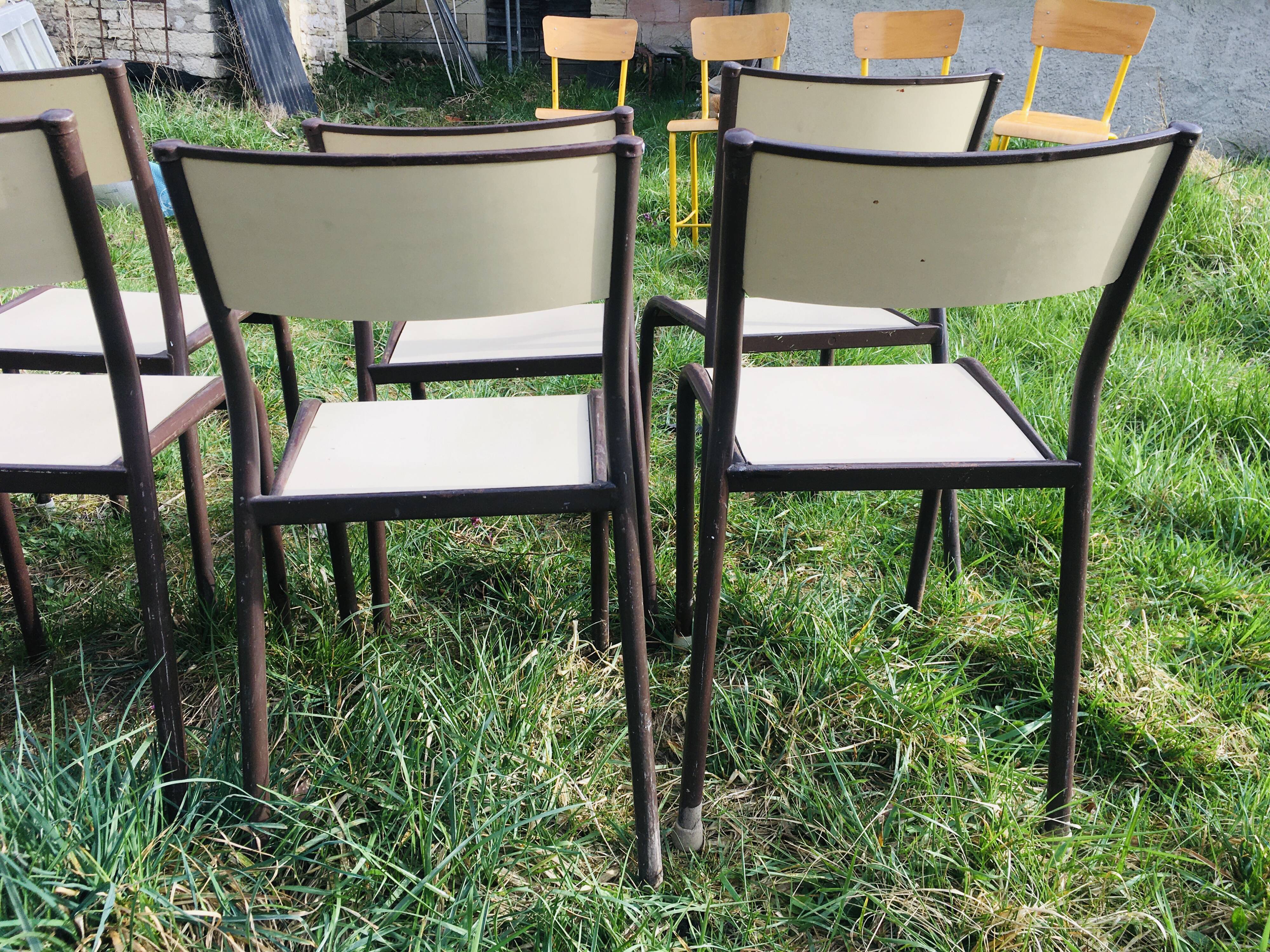 Lot de 10 chaises d'école années 70 blanc