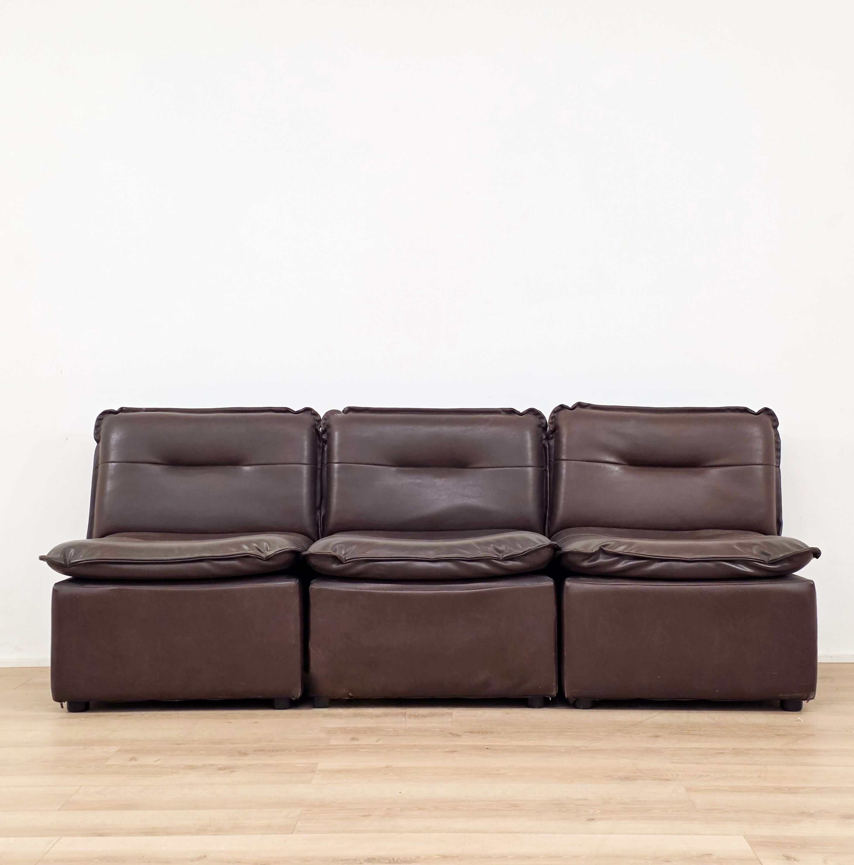 Ensemble modulable de 3 chauffeuses brun des années 1970
