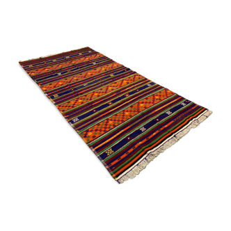 Vintage turkish kilim