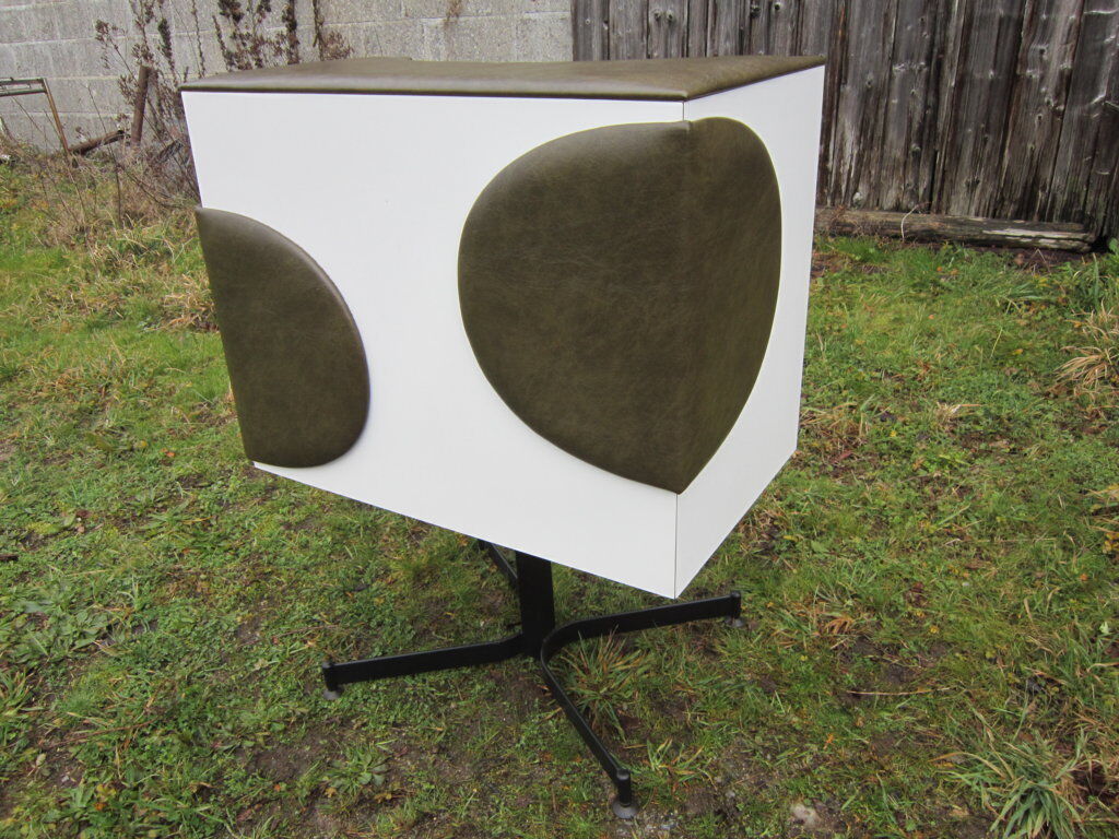 The 1960s store cash desk