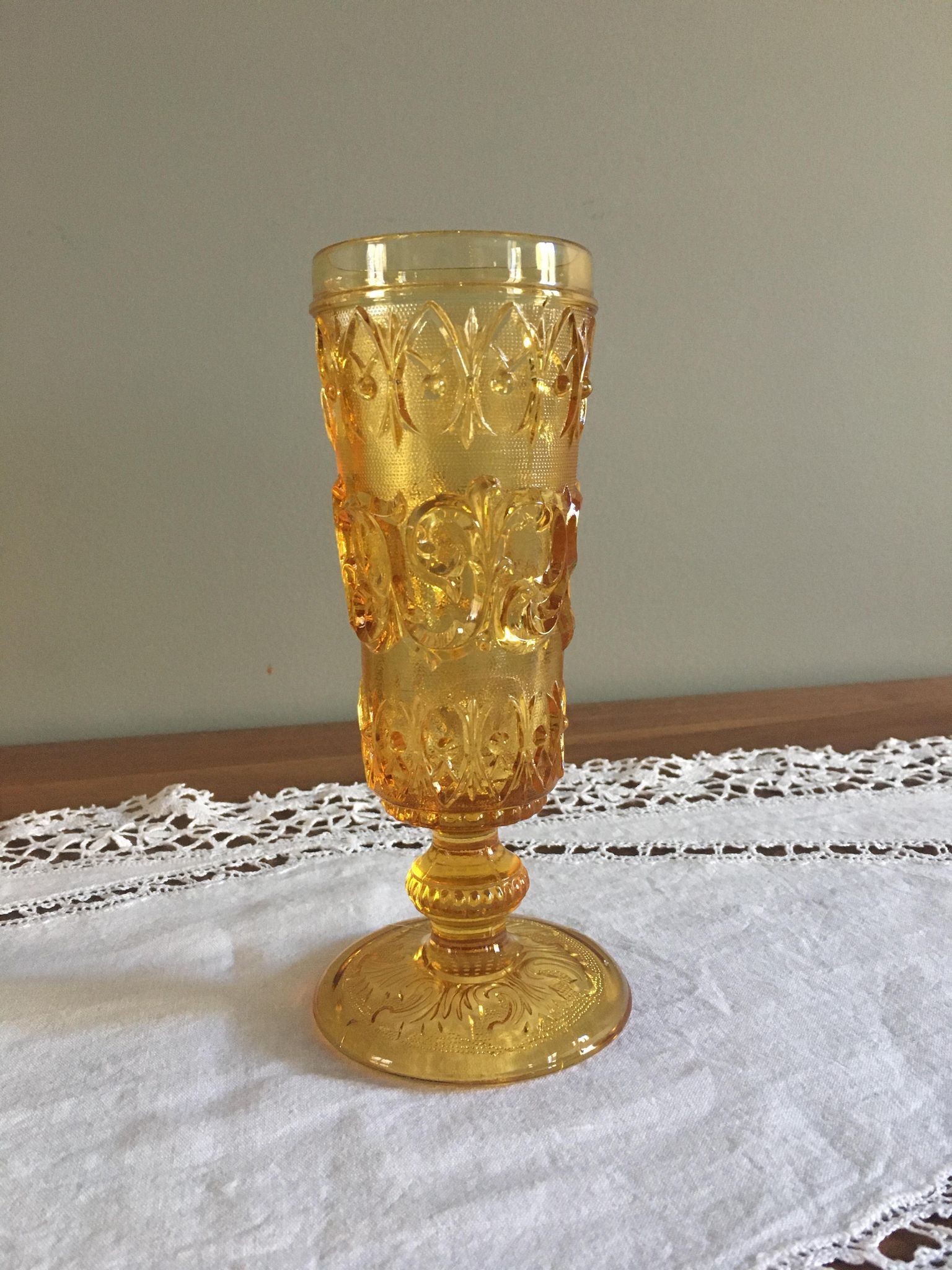 Old flutes in molded glass, pressed