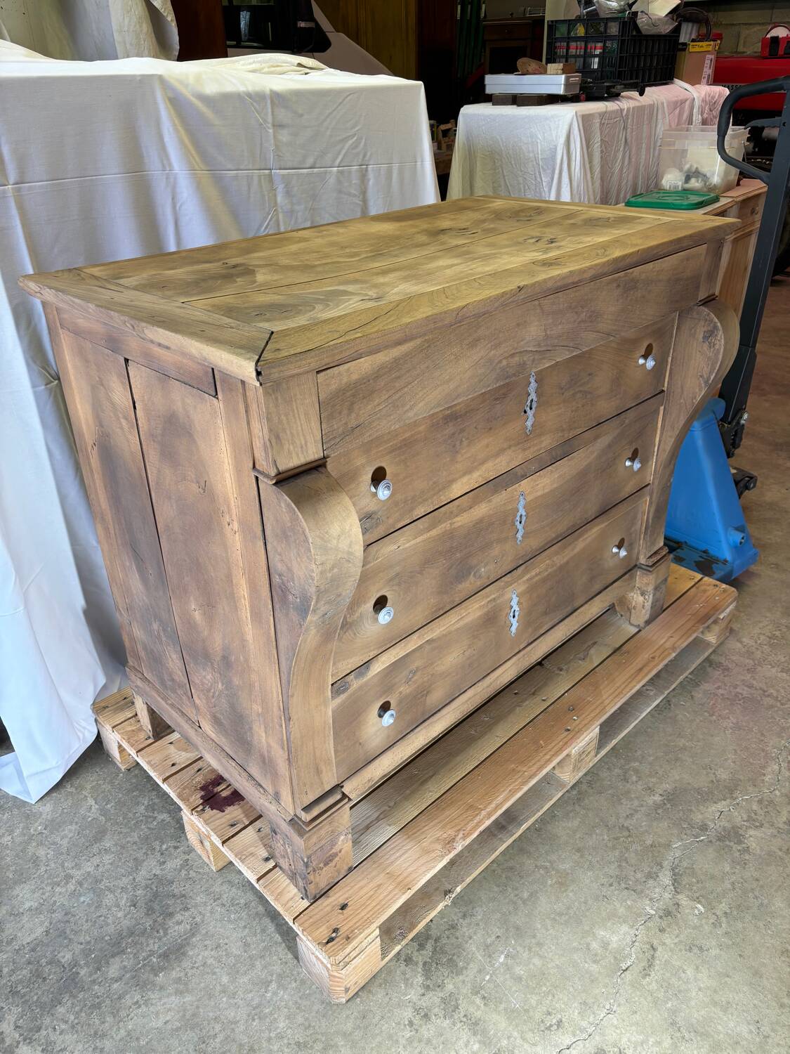 Old raw wood chest of drawers