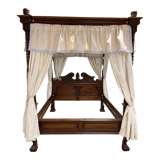 Four poster bed