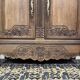 Armoire de mariage Normande sculptée en chêne clair du 19ème siècle