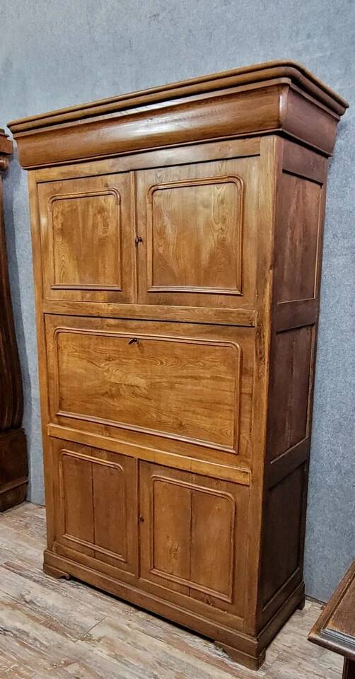 Secrétaire cabinet a cache secrète époque Louis Philippe en frêne et orme