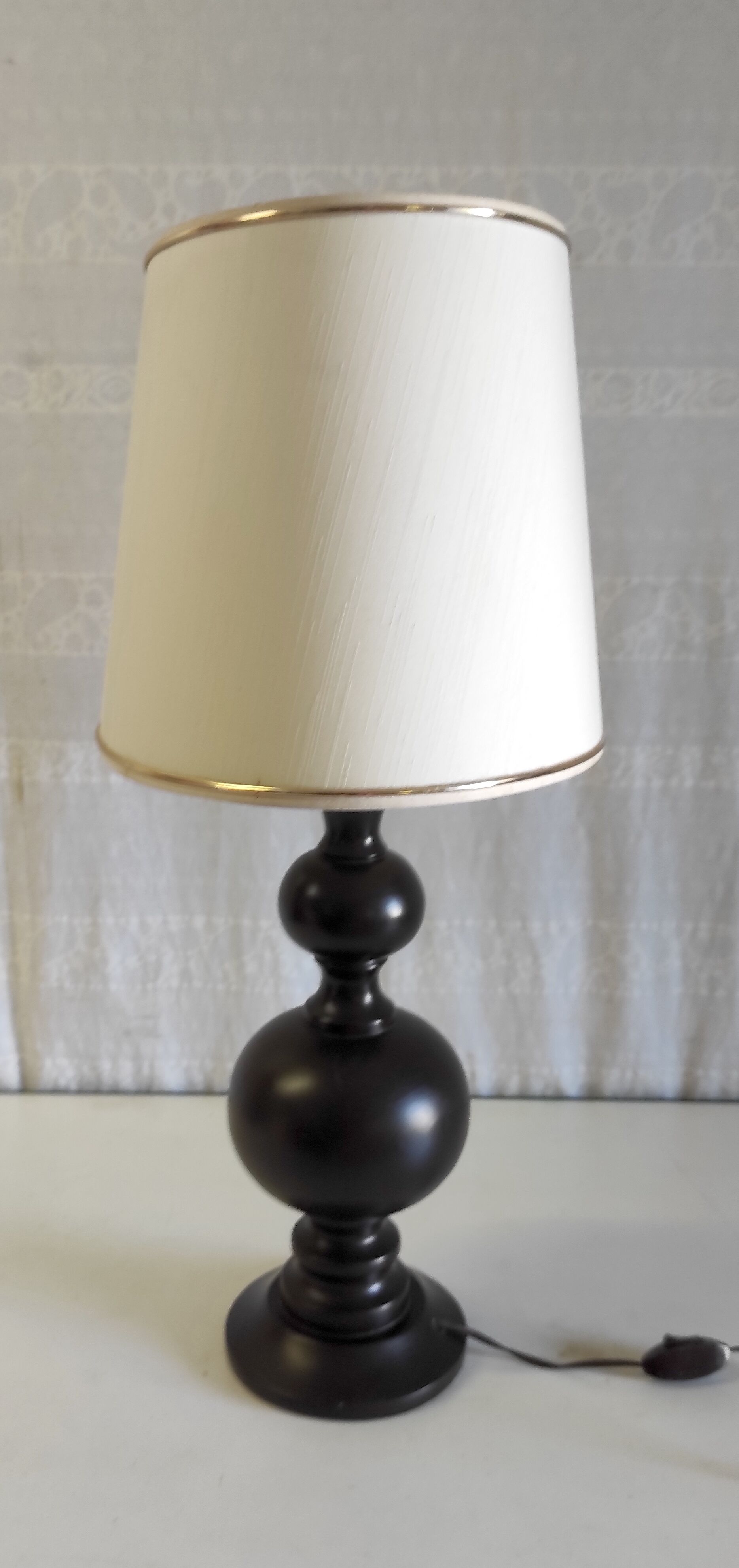 Turned wooden table lamp – 80s