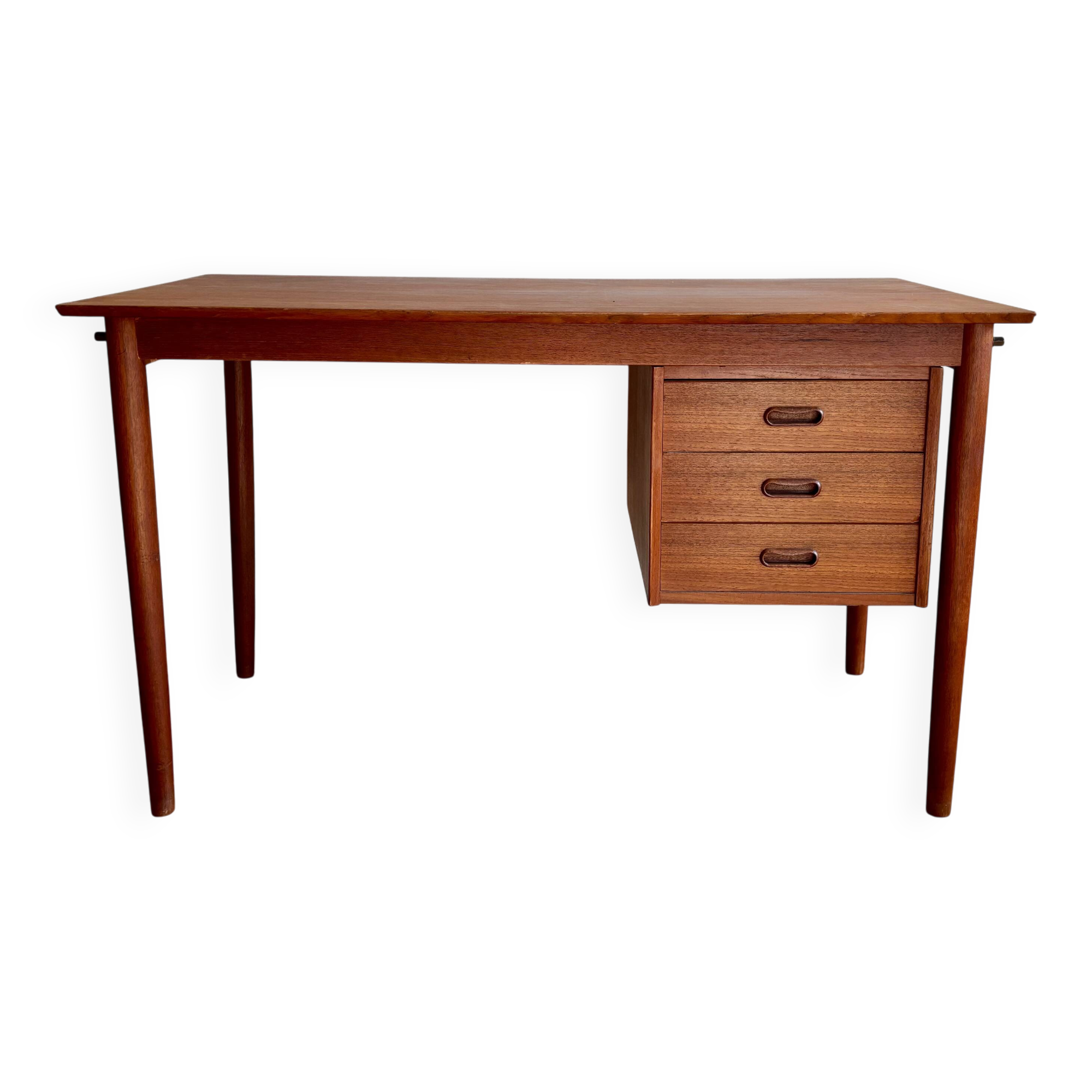 Teak desk by Arne Vodder, 1960 vintage.