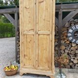 Très grande armoire bois rénovée