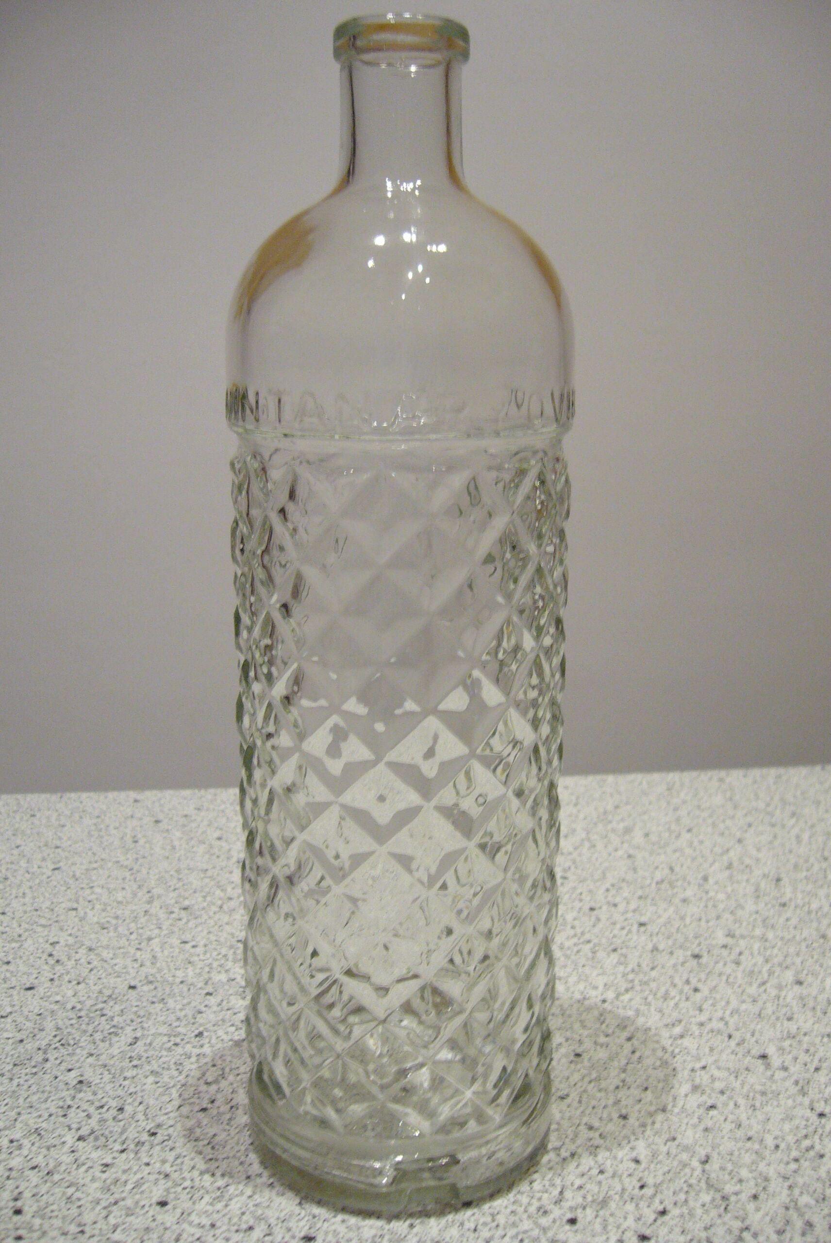 Quintanar Oviedo F. Serrano Bottle