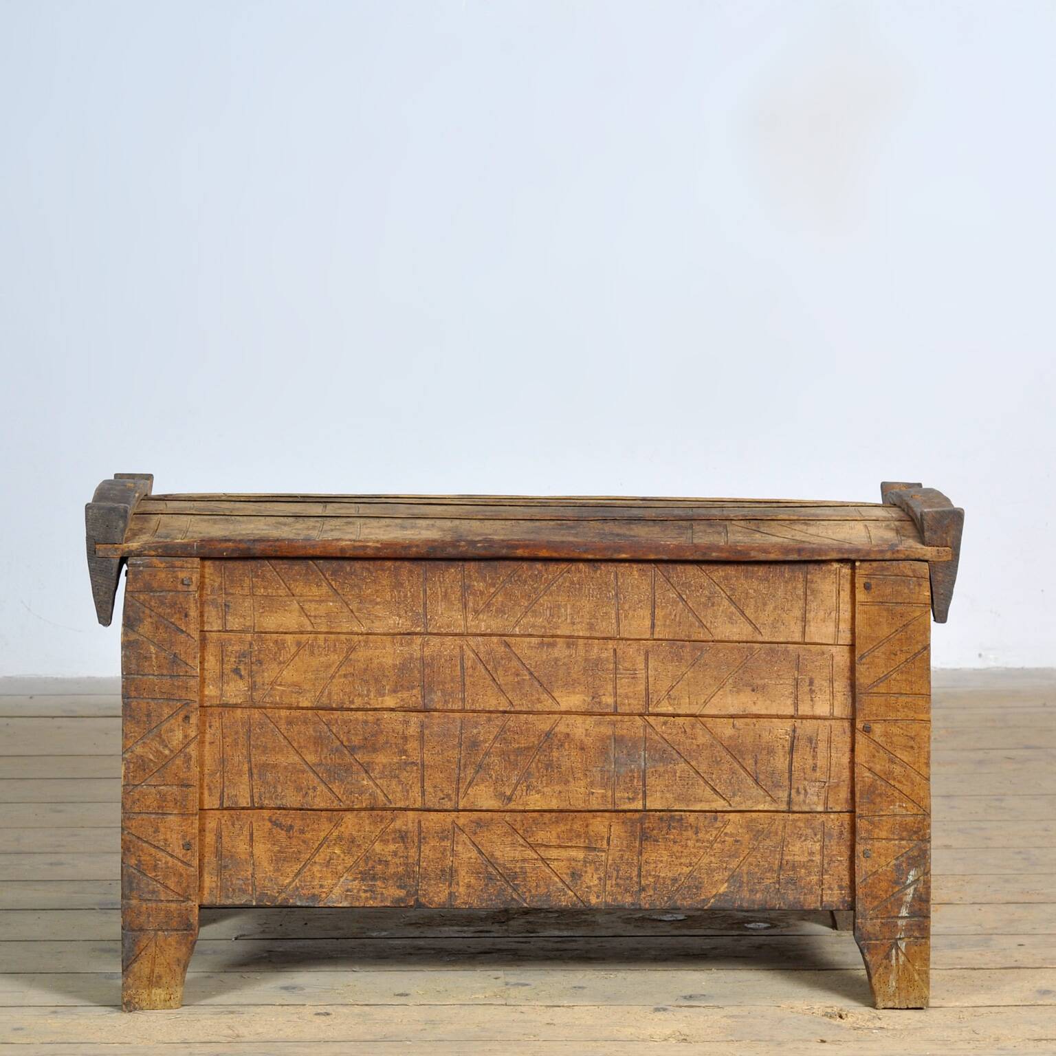 Antique shepherd’s chest, 1850s