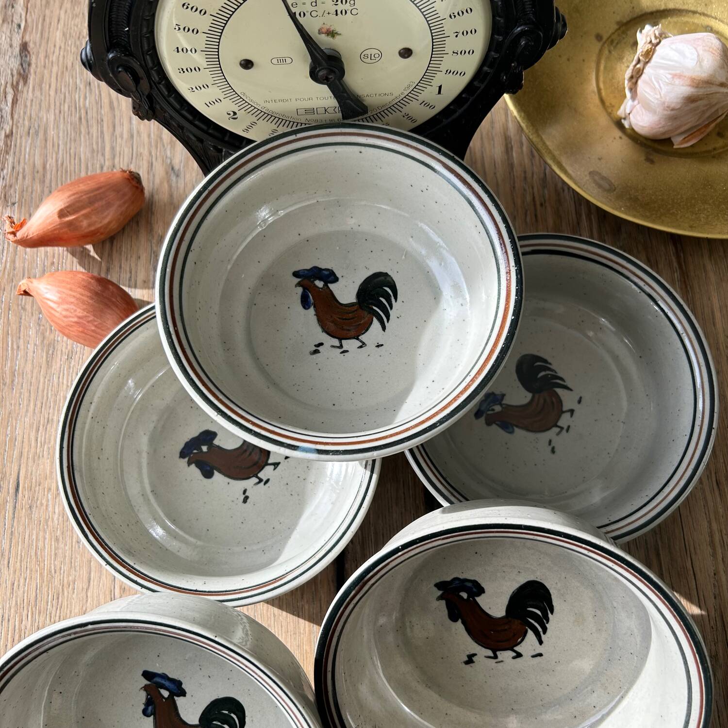 5 large Coq stoneware bowls