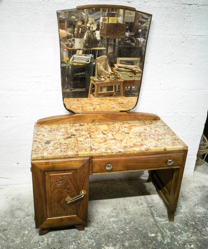 Art deco dressing table