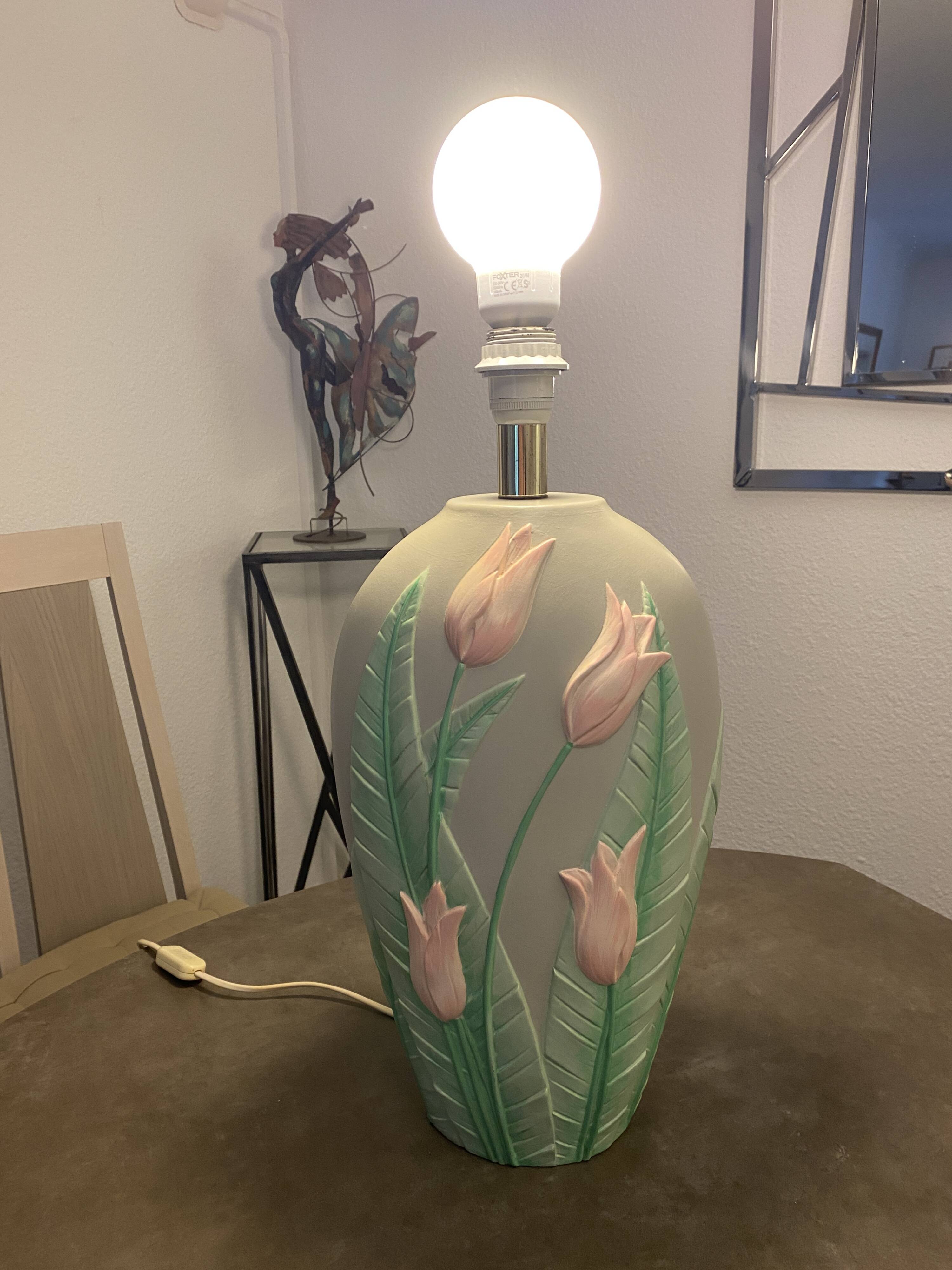 Vintage 1980s lamp base