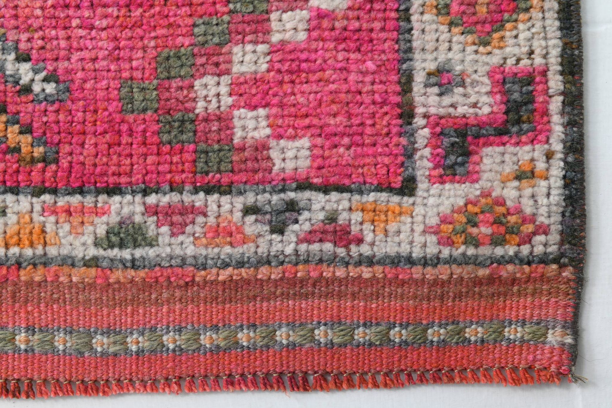 Shades Of Pink Beige Antique Vintage Runner Rug, 89x322Cm