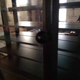 Small display case for collectibles