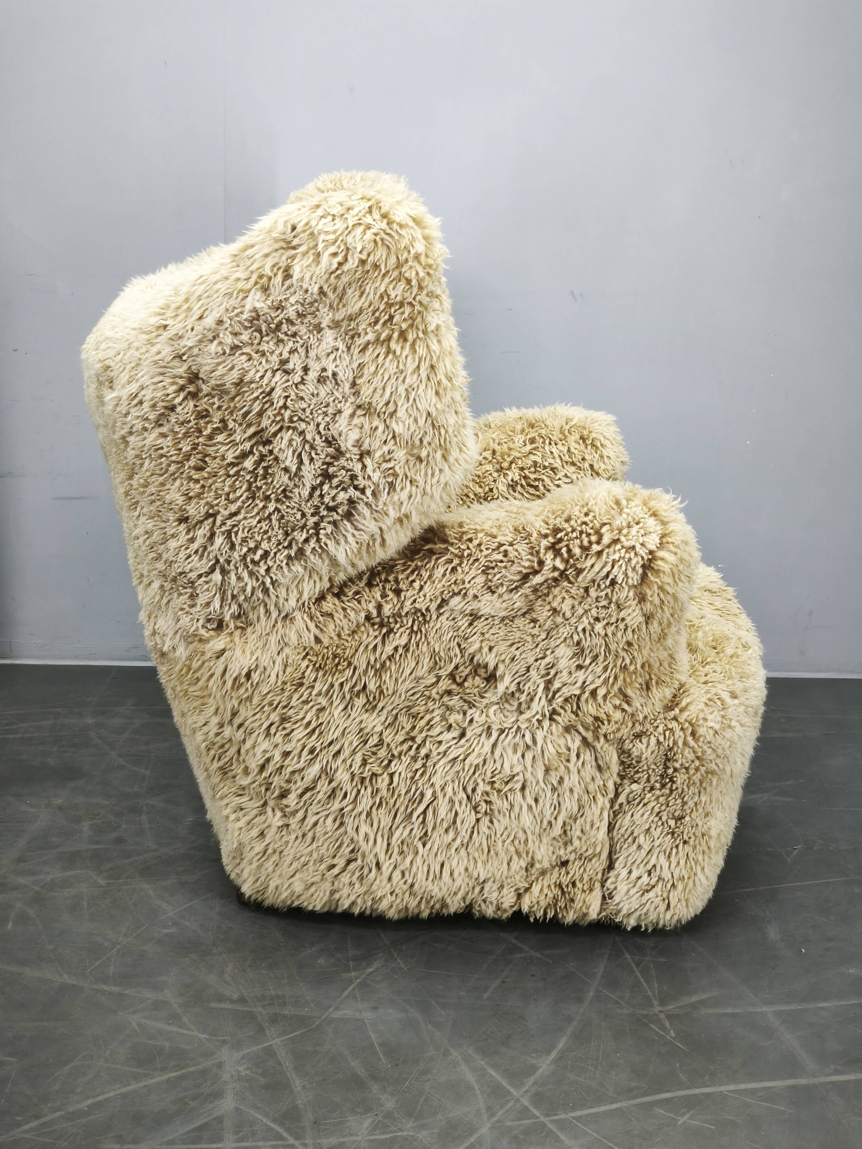 1930s Art Deco Wingback Armchair in Honey Skandilock Sheepskin