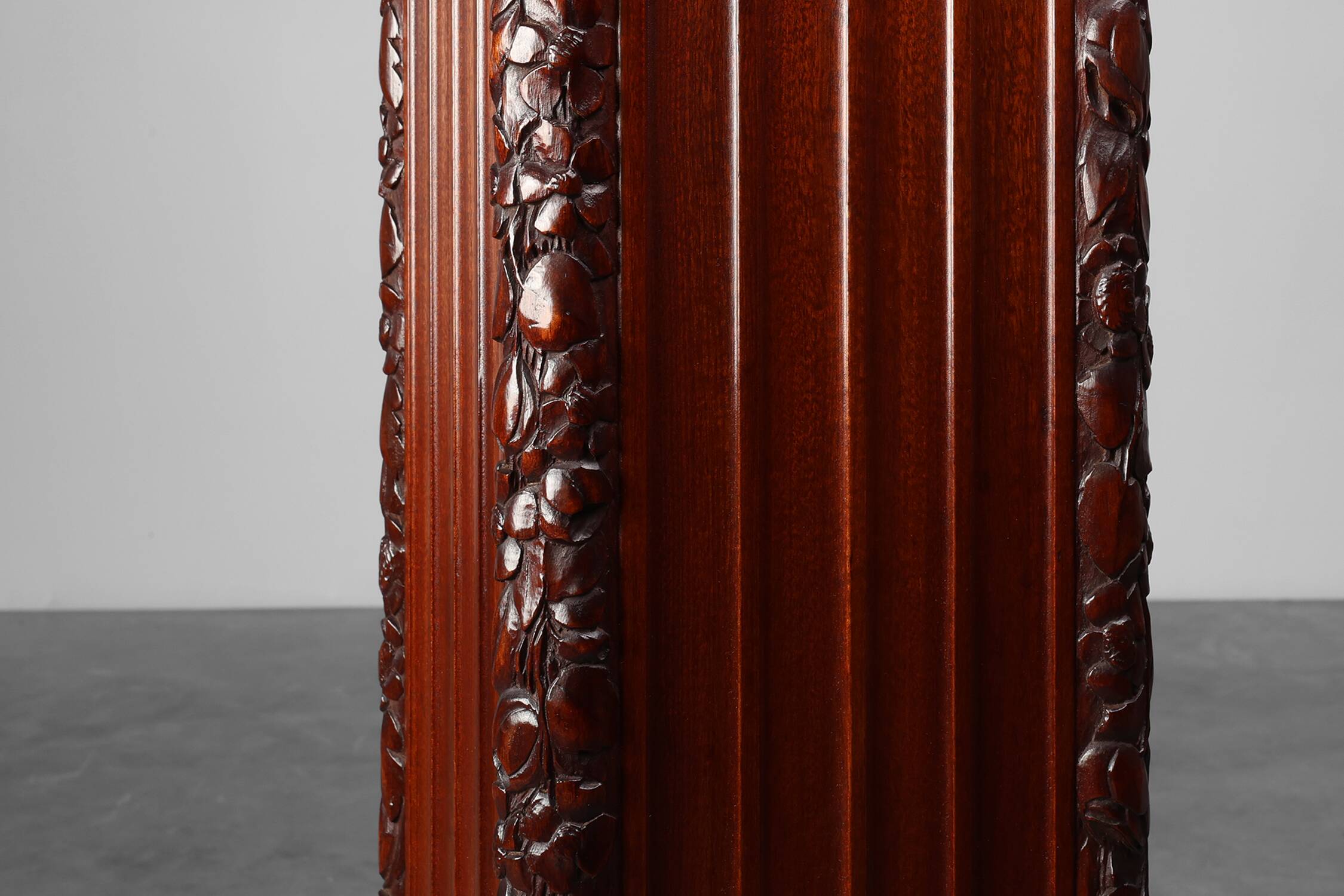 French Art Deco square Oak Pedestal, circa 1915