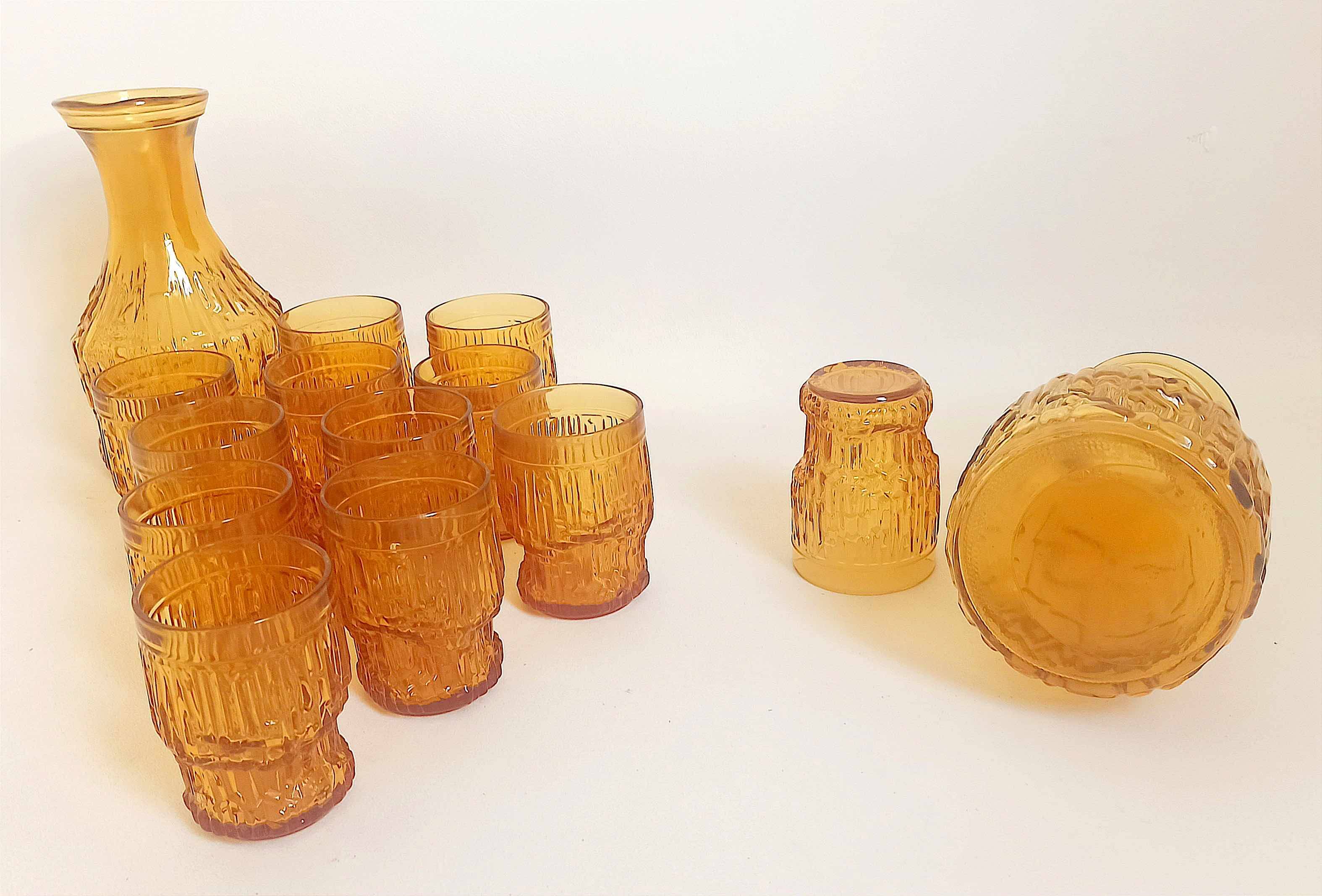 Orange juice set textured glass amber Empoli 2 decanters 12 glasses 70s