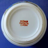 Chinese porcelain ginger pot decorated with a pheasant