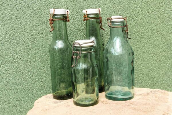 Lot de 4 bouteilles de conserve en verre L'idéal