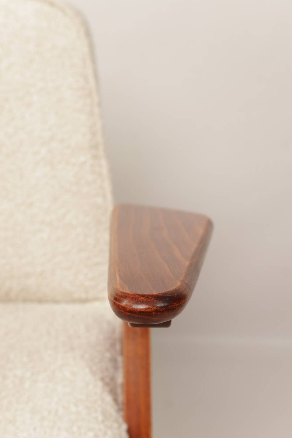 Scandinavian armchair in wood and ecru fabric by Józef Chierowski