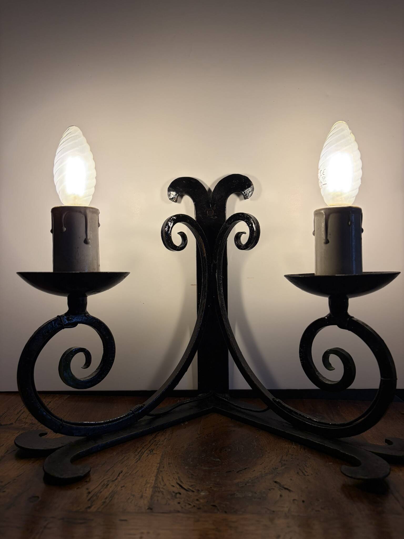 Vintage black wrought iron wall sconce with 2 lights – 1950s/60s