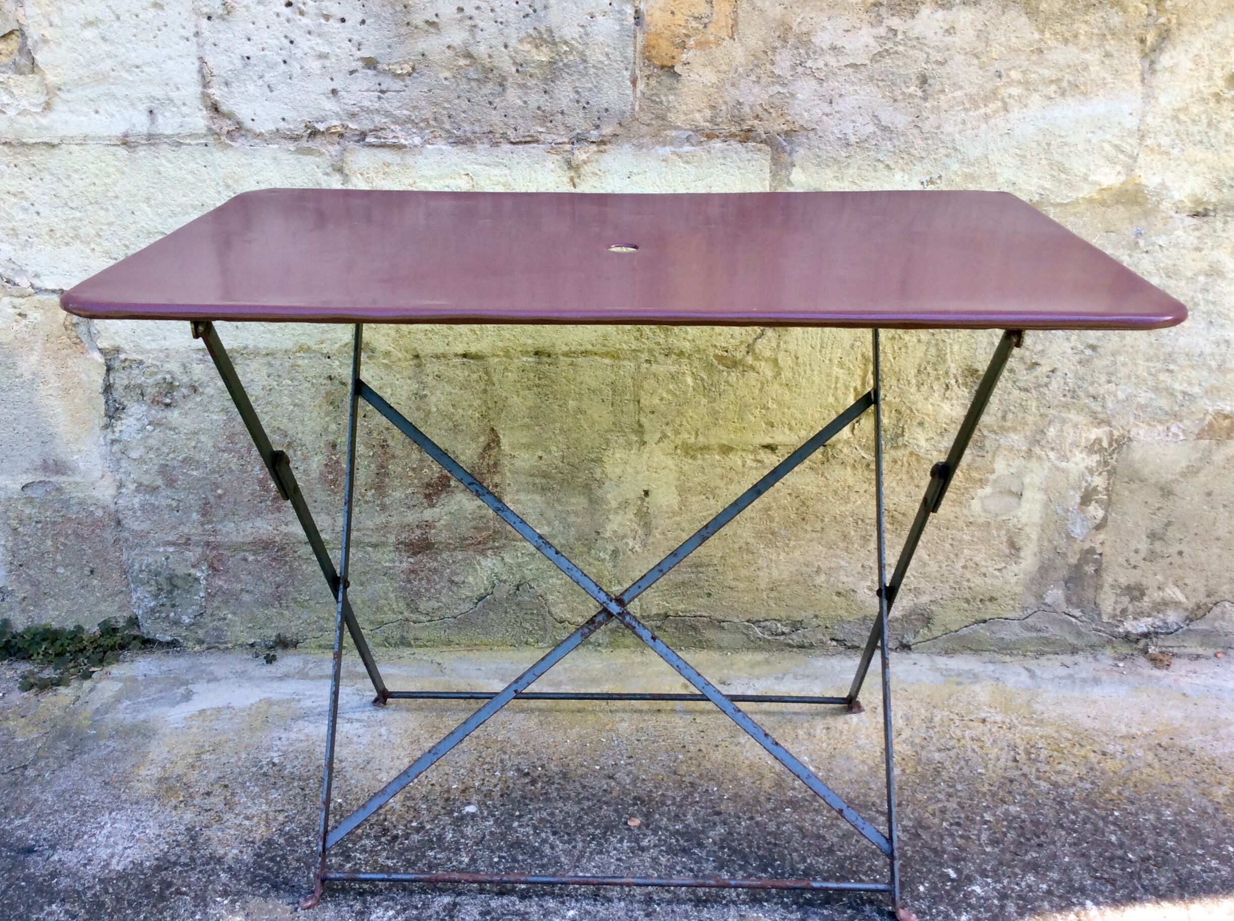 Metal folding garden table
