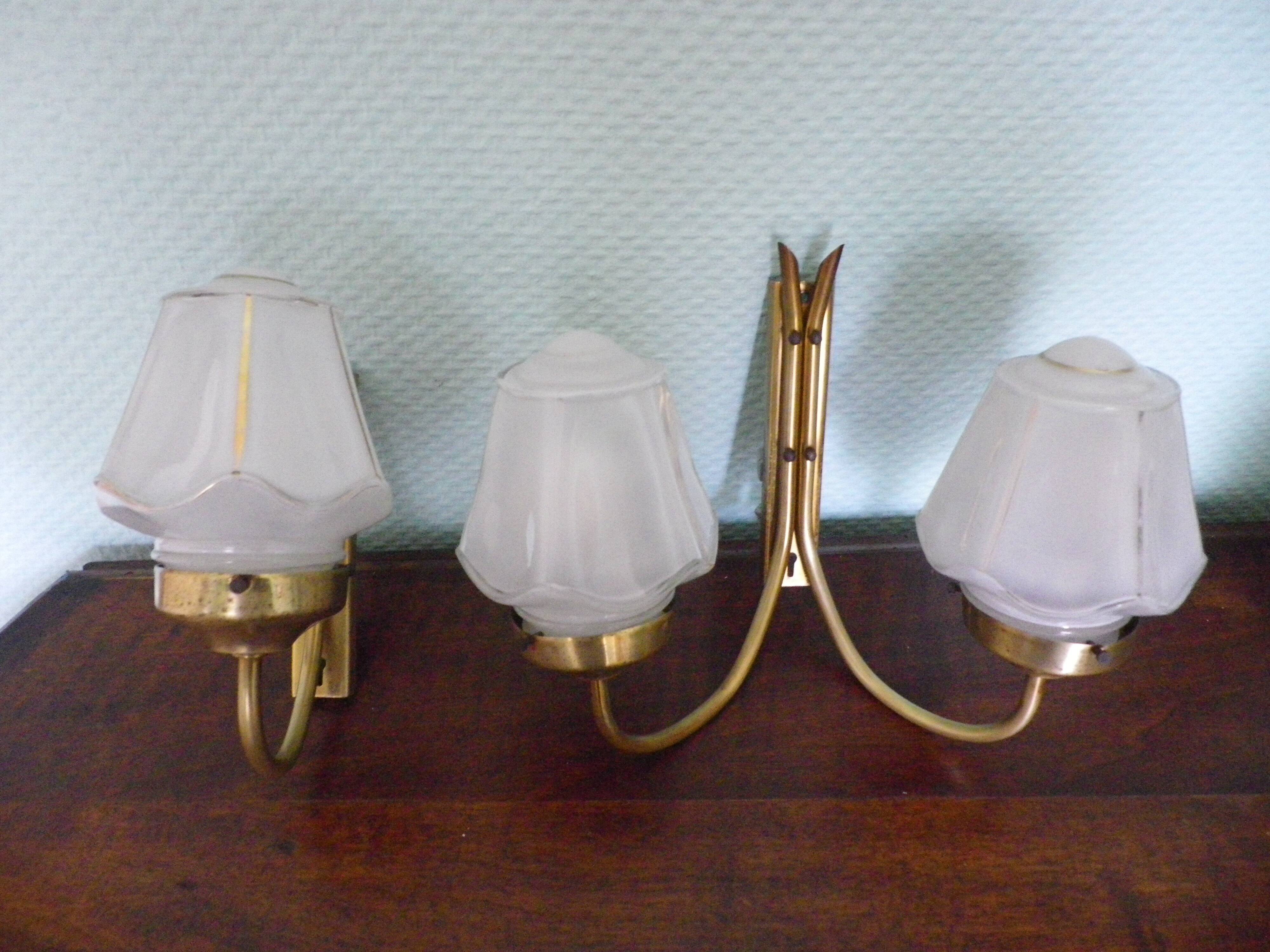 Set of 2 lights and one light wall lights