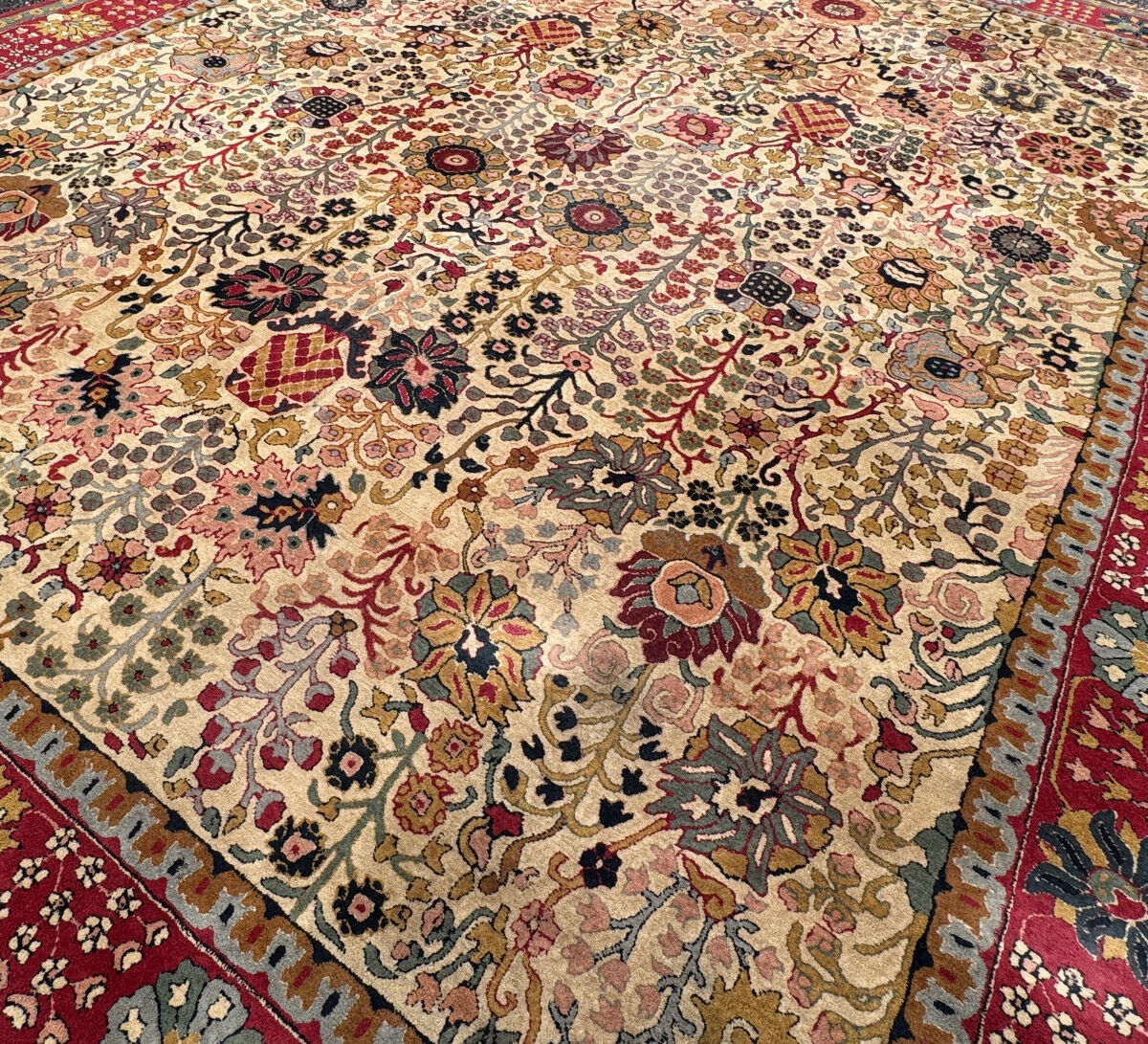 Janus carpet point lily 390x290 cm