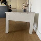 Coffee table type farm table